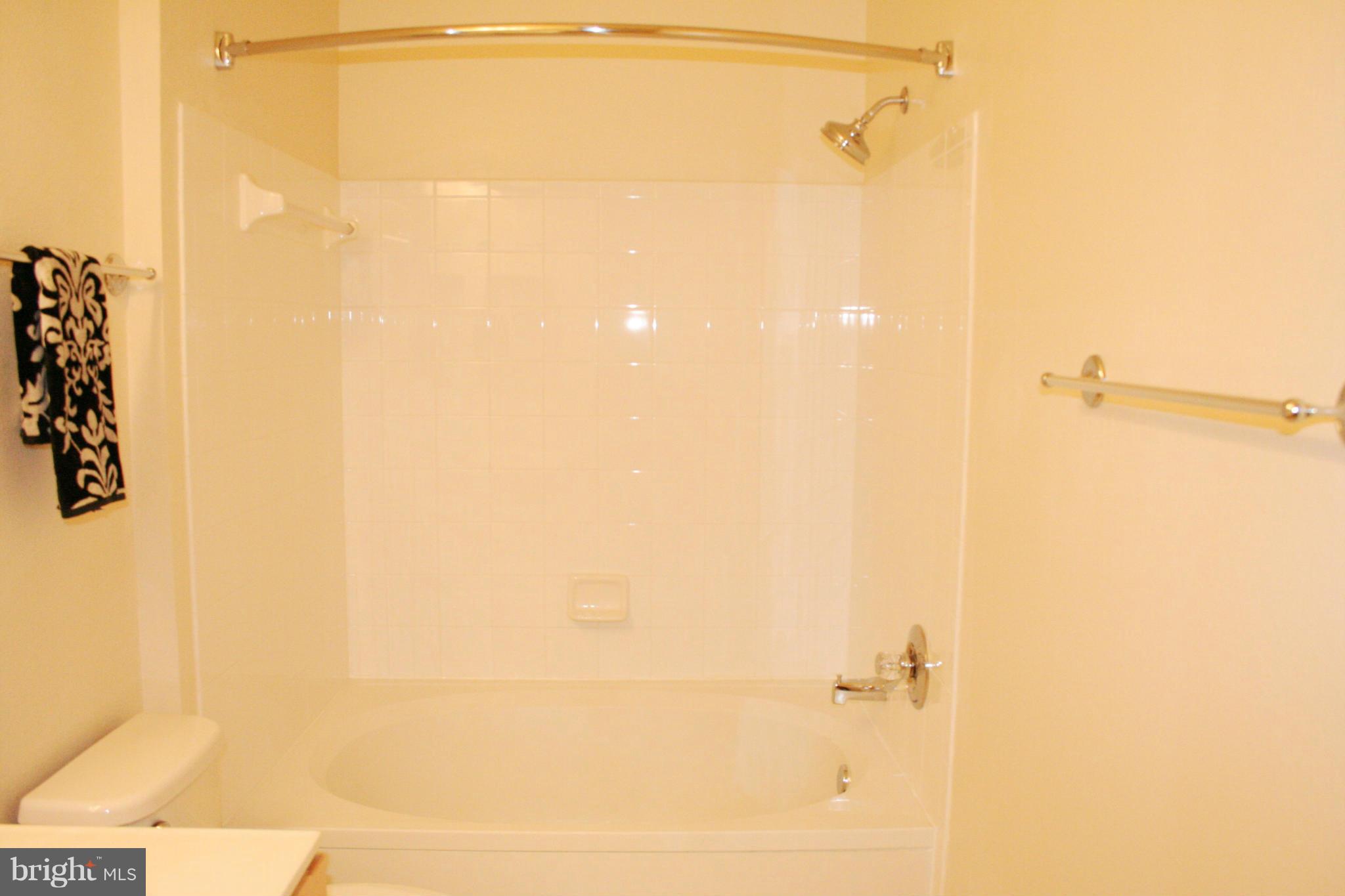 WHITE FLINT STATION - Residential Lease