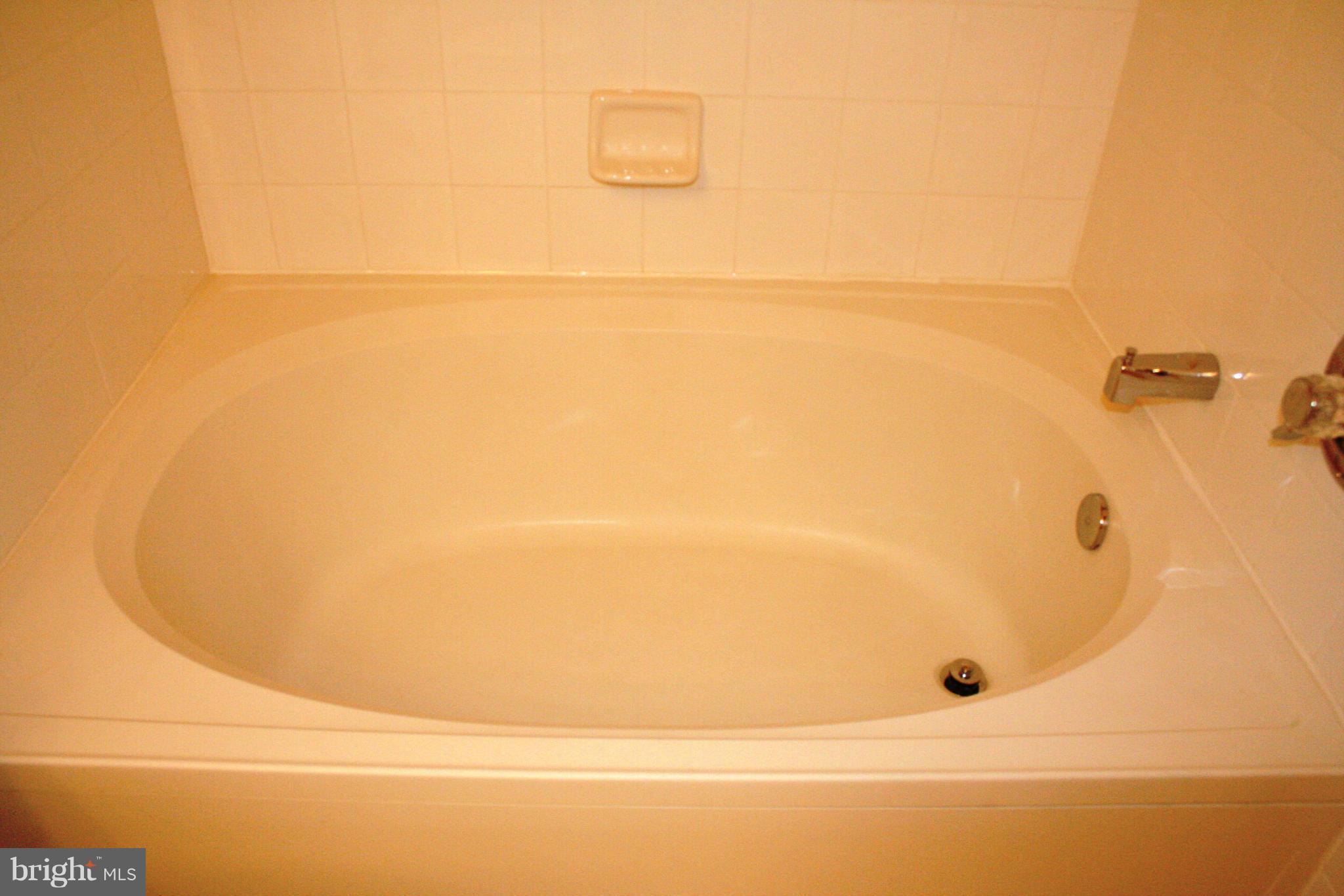 WHITE FLINT STATION - Residential Lease