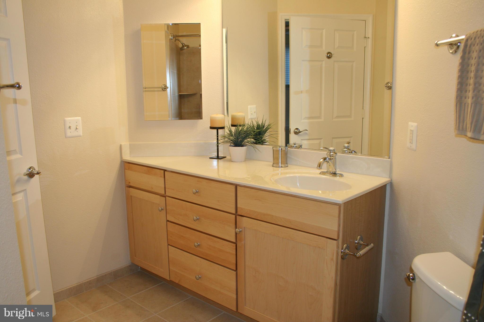 WHITE FLINT STATION - Residential Lease