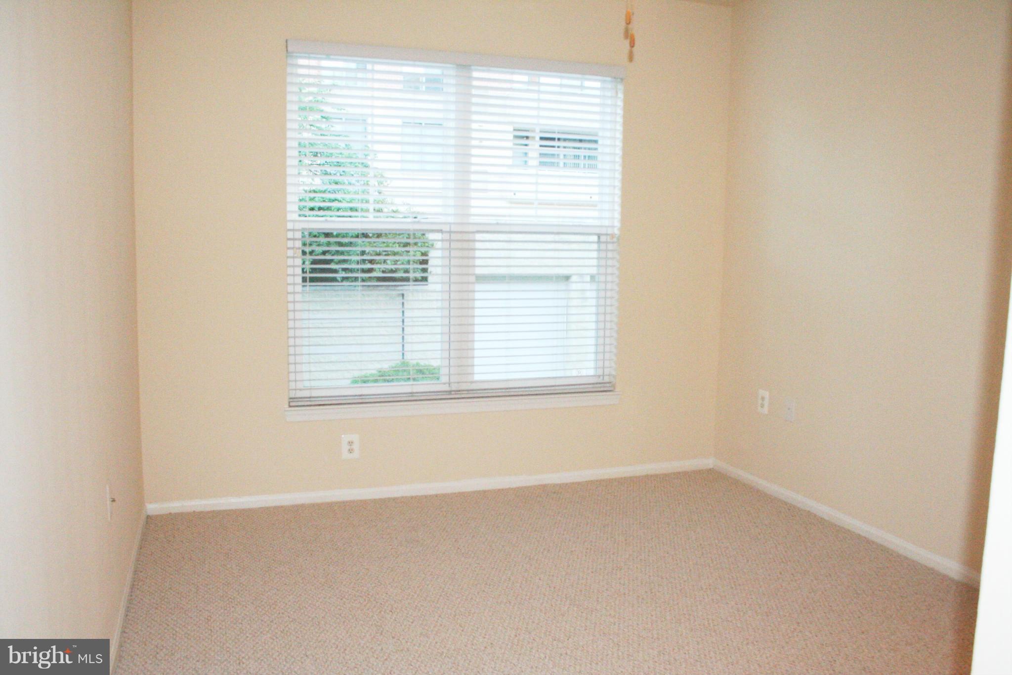 WHITE FLINT STATION - Residential Lease