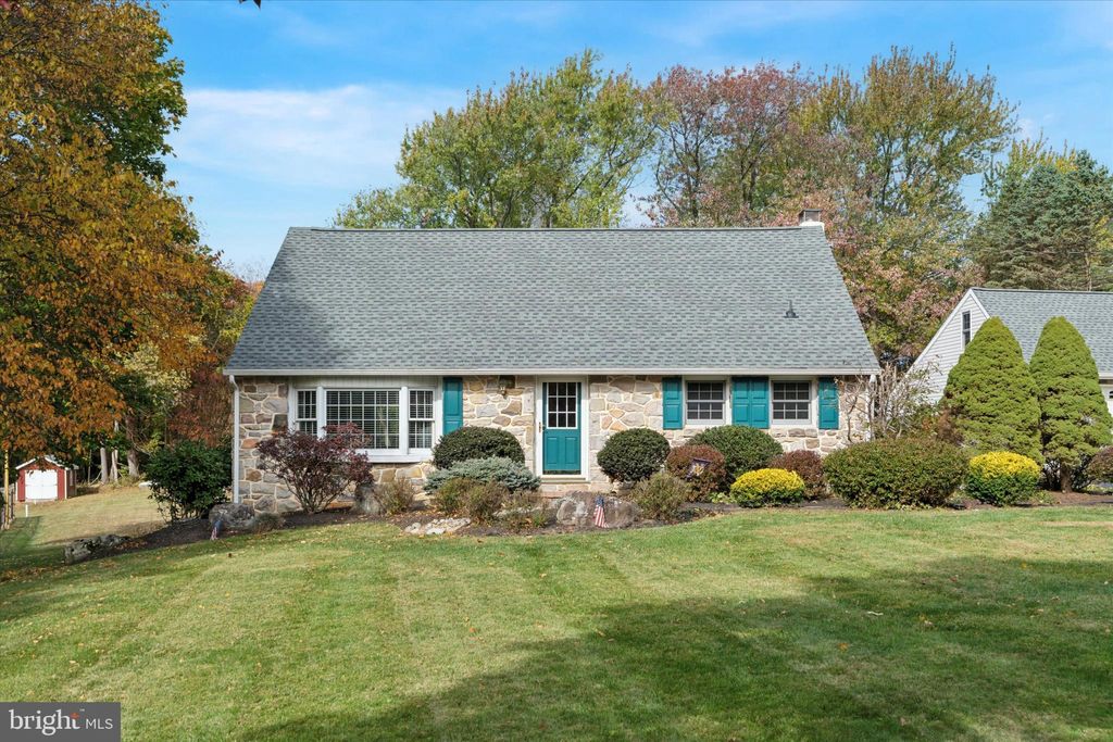 Photo of 785 Mount Pleasant Rd, POTTSTOWN, PA 19465 (MLS # PACT2116478)