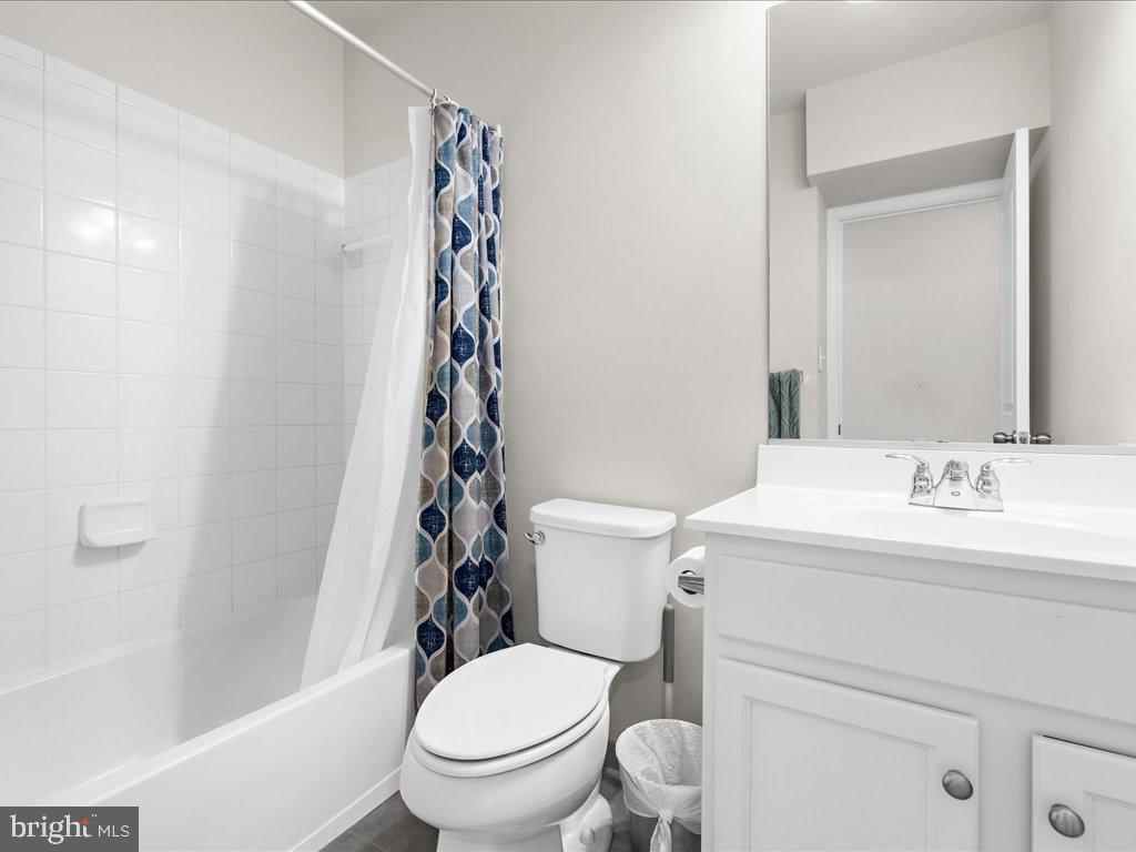 STONEY RUN - Residential