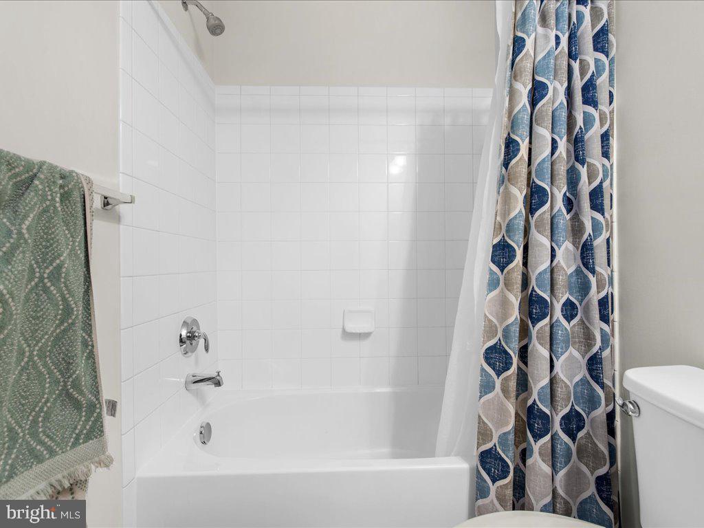 STONEY RUN - Residential