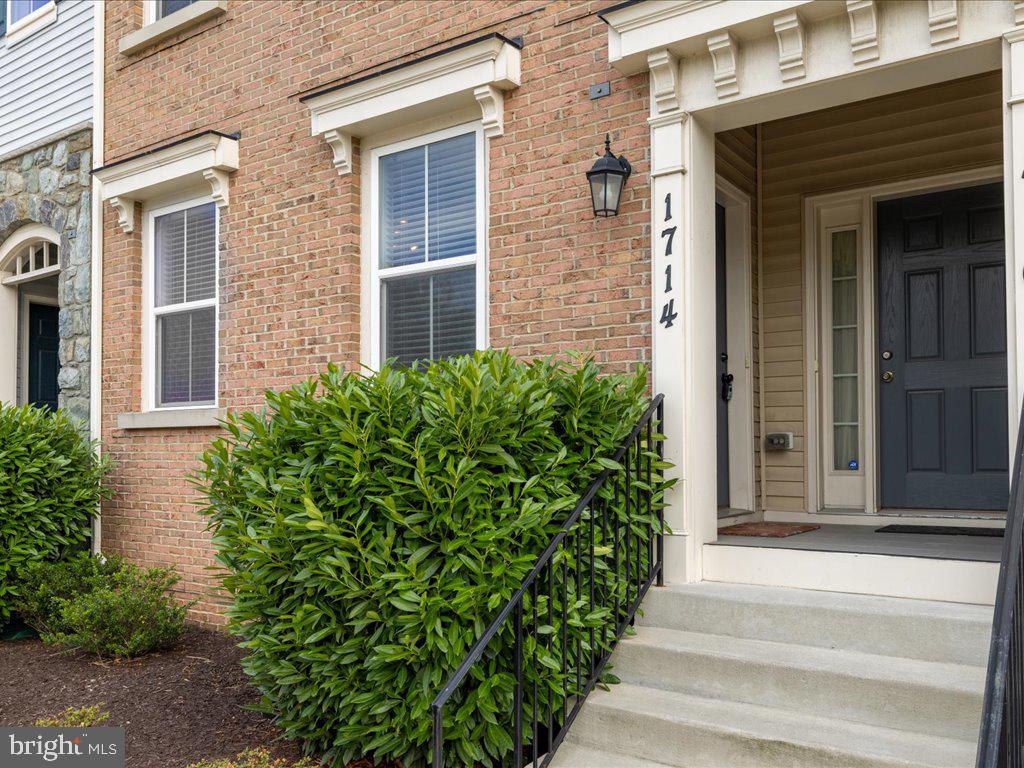 STONEY RUN - Residential