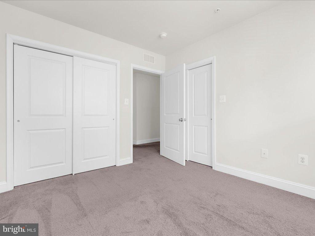 STONEY RUN - Residential