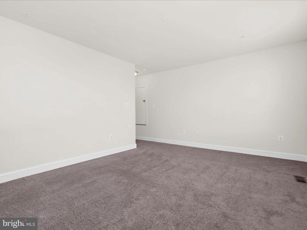 STONEY RUN - Residential