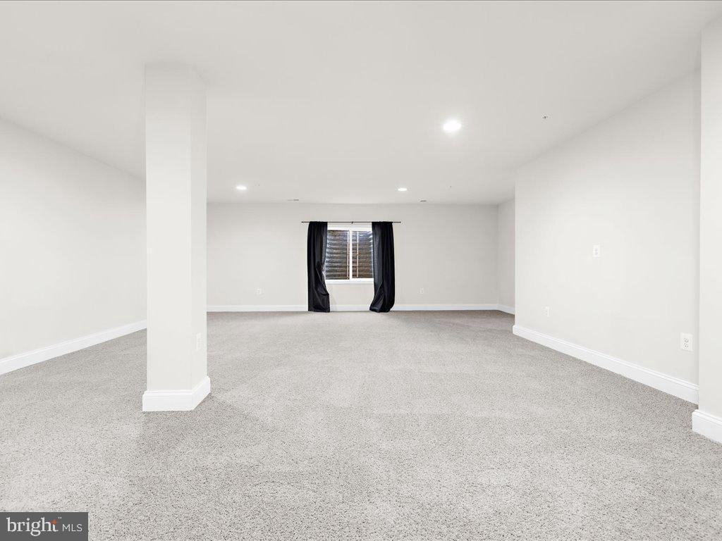 STONEY RUN - Residential