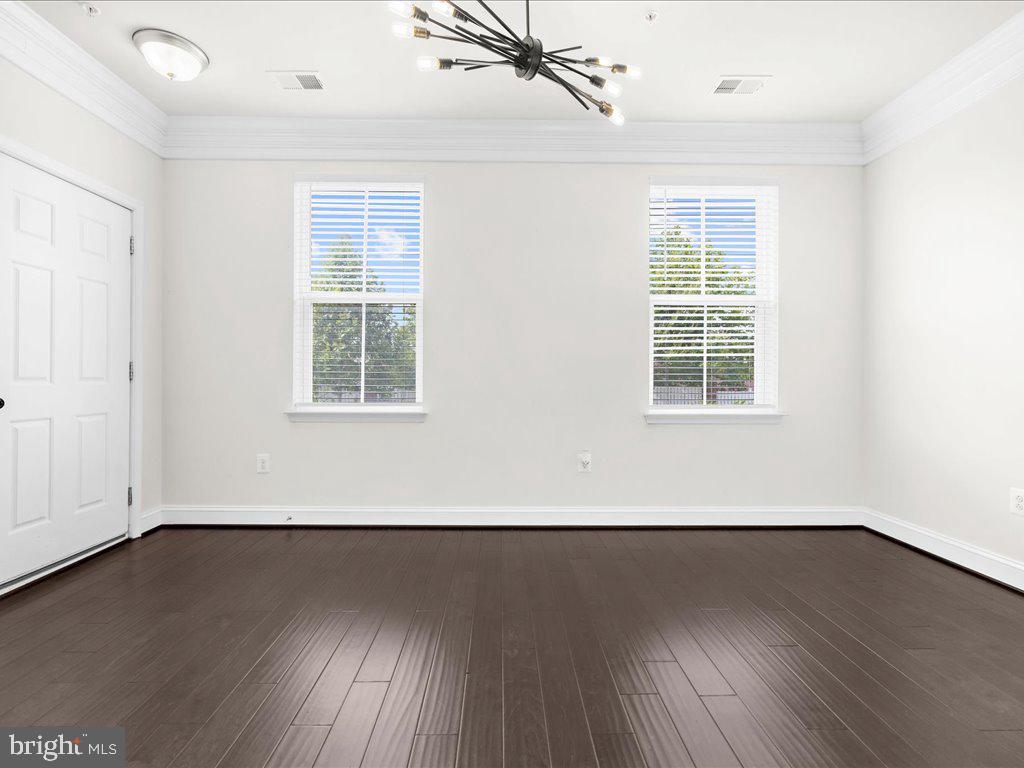 STONEY RUN - Residential