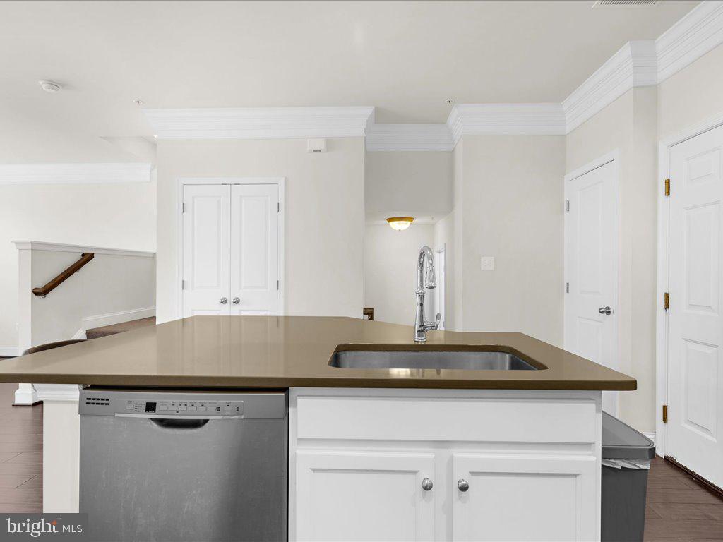 STONEY RUN - Residential