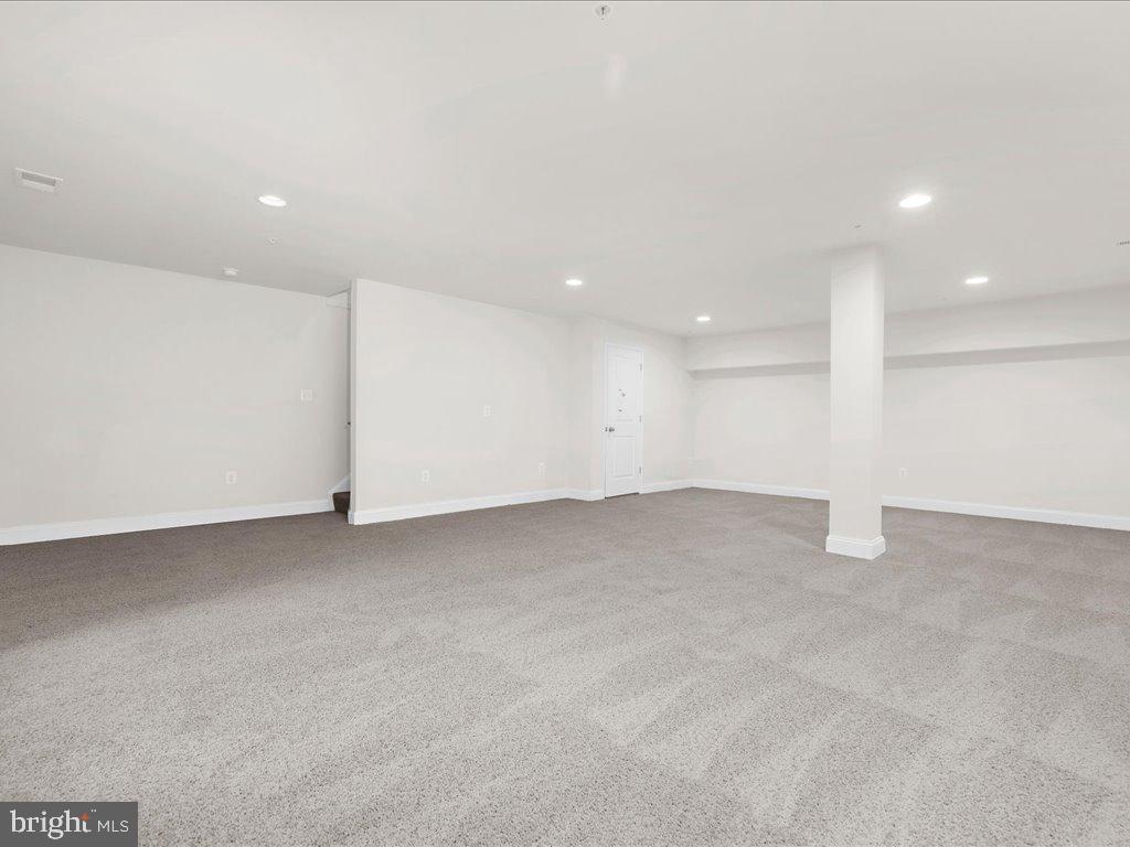 STONEY RUN - Residential