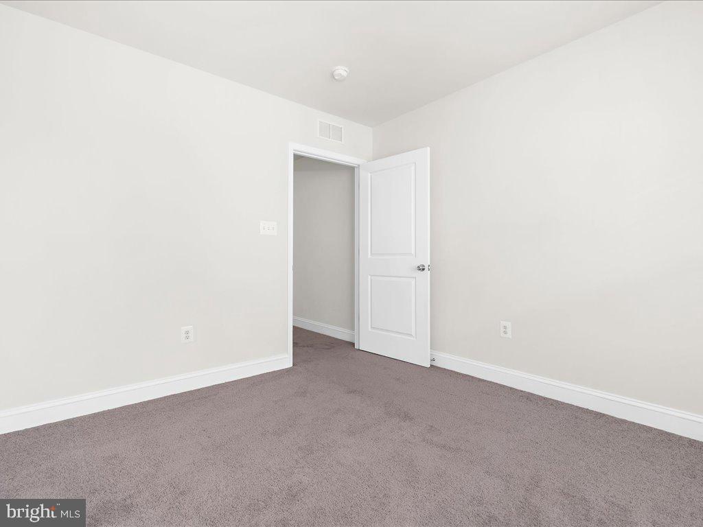 STONEY RUN - Residential