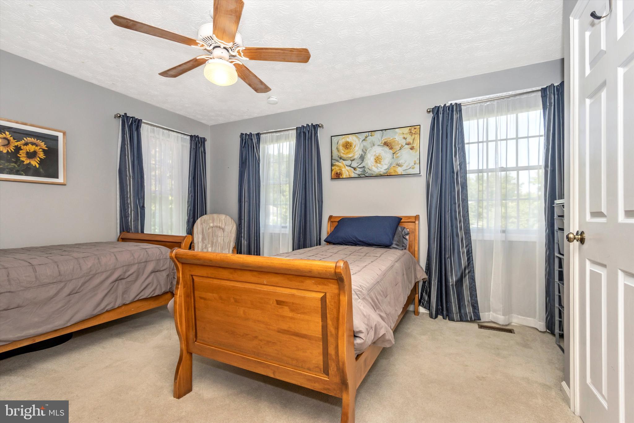 NORTH CREEK FARMS - Residential