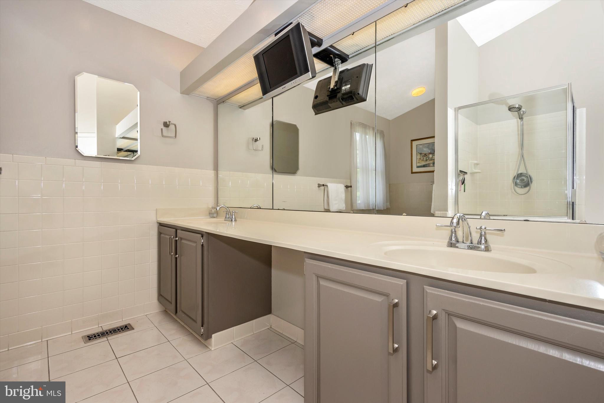 NORTH CREEK FARMS - Residential