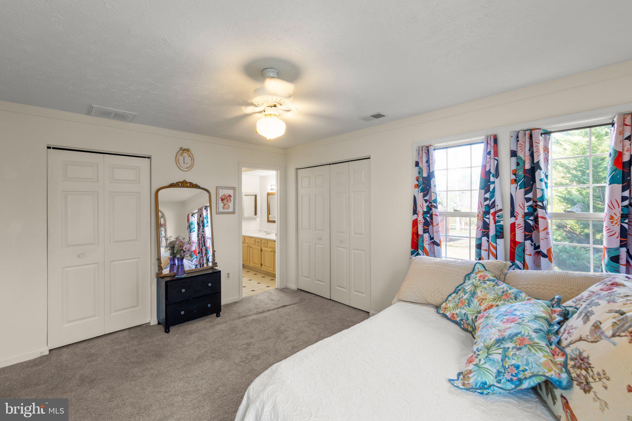 LAKE HOLIDAY ESTATES - Residential