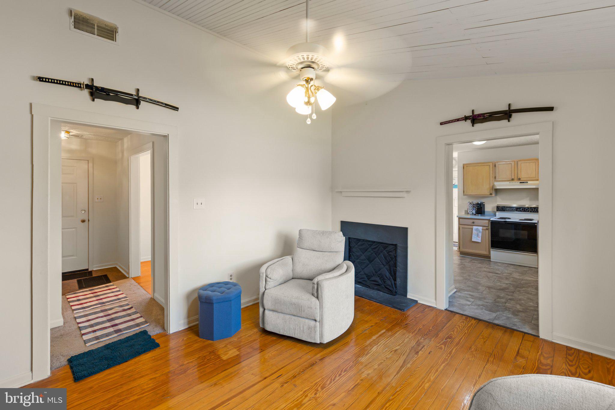 LAKE HOLIDAY ESTATES - Residential