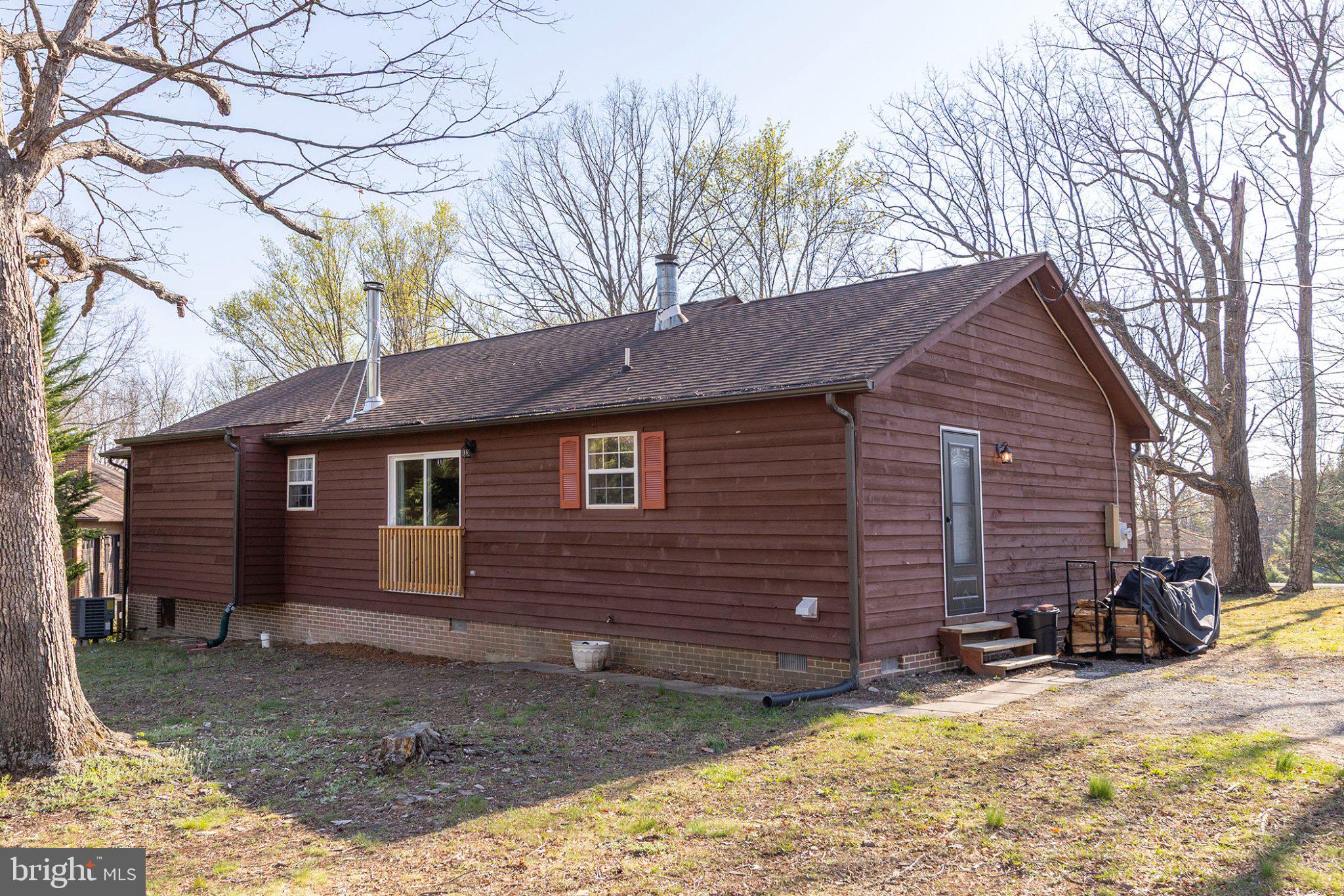 LAKE HOLIDAY ESTATES - Residential