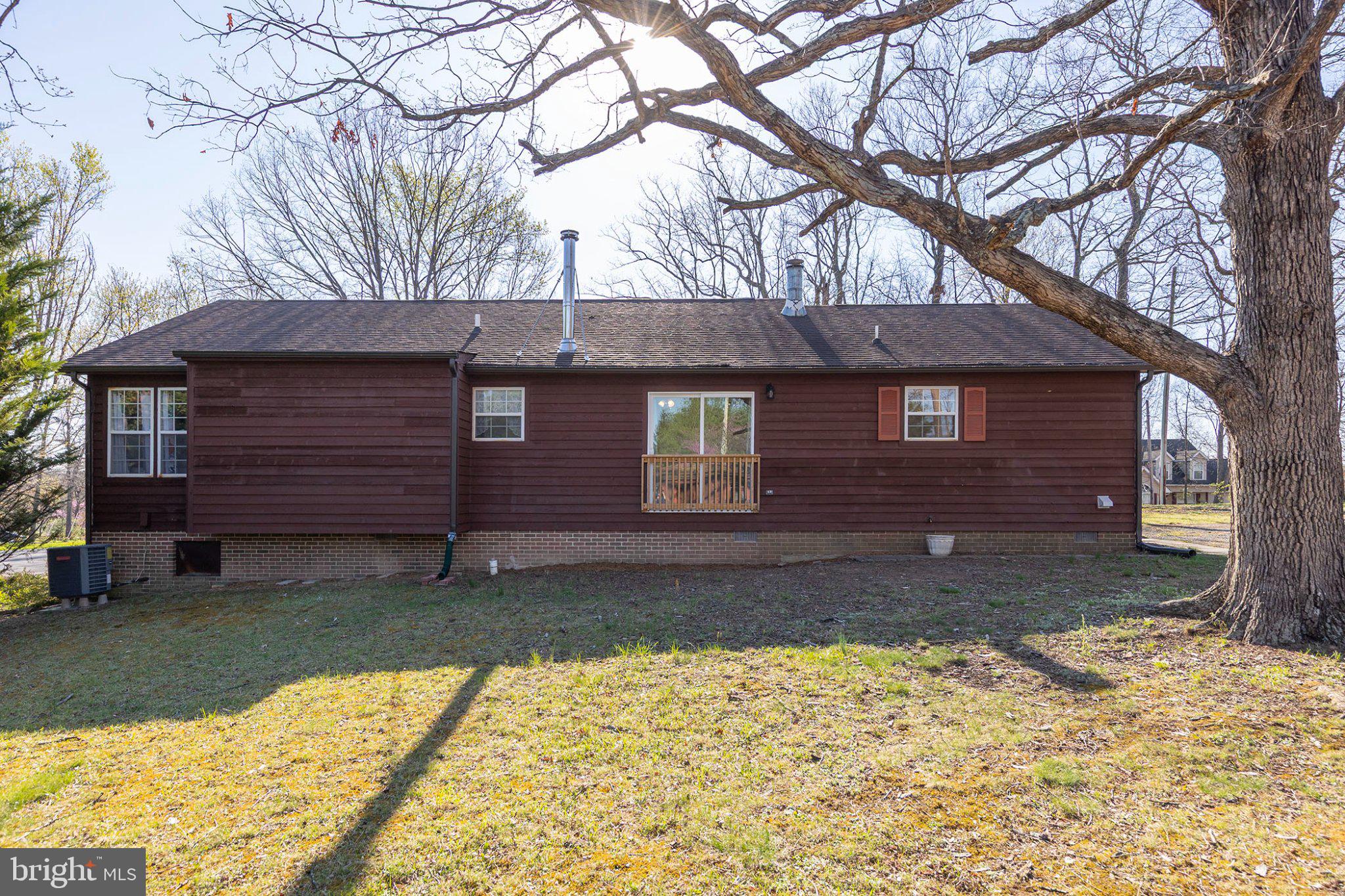 LAKE HOLIDAY ESTATES - Residential