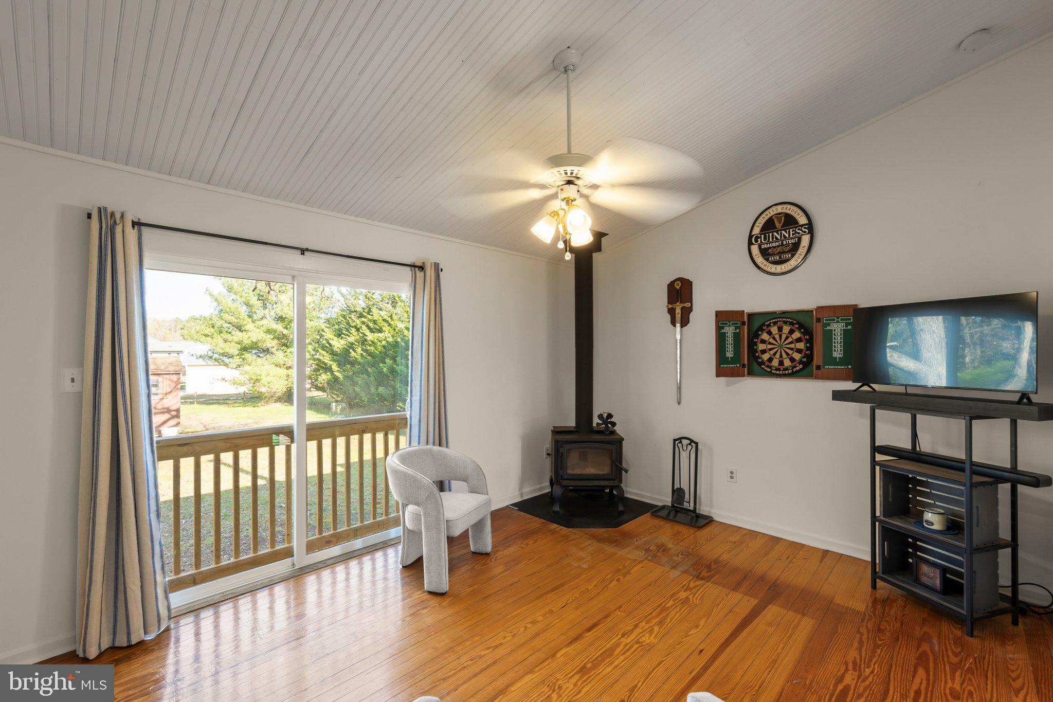 LAKE HOLIDAY ESTATES - Residential