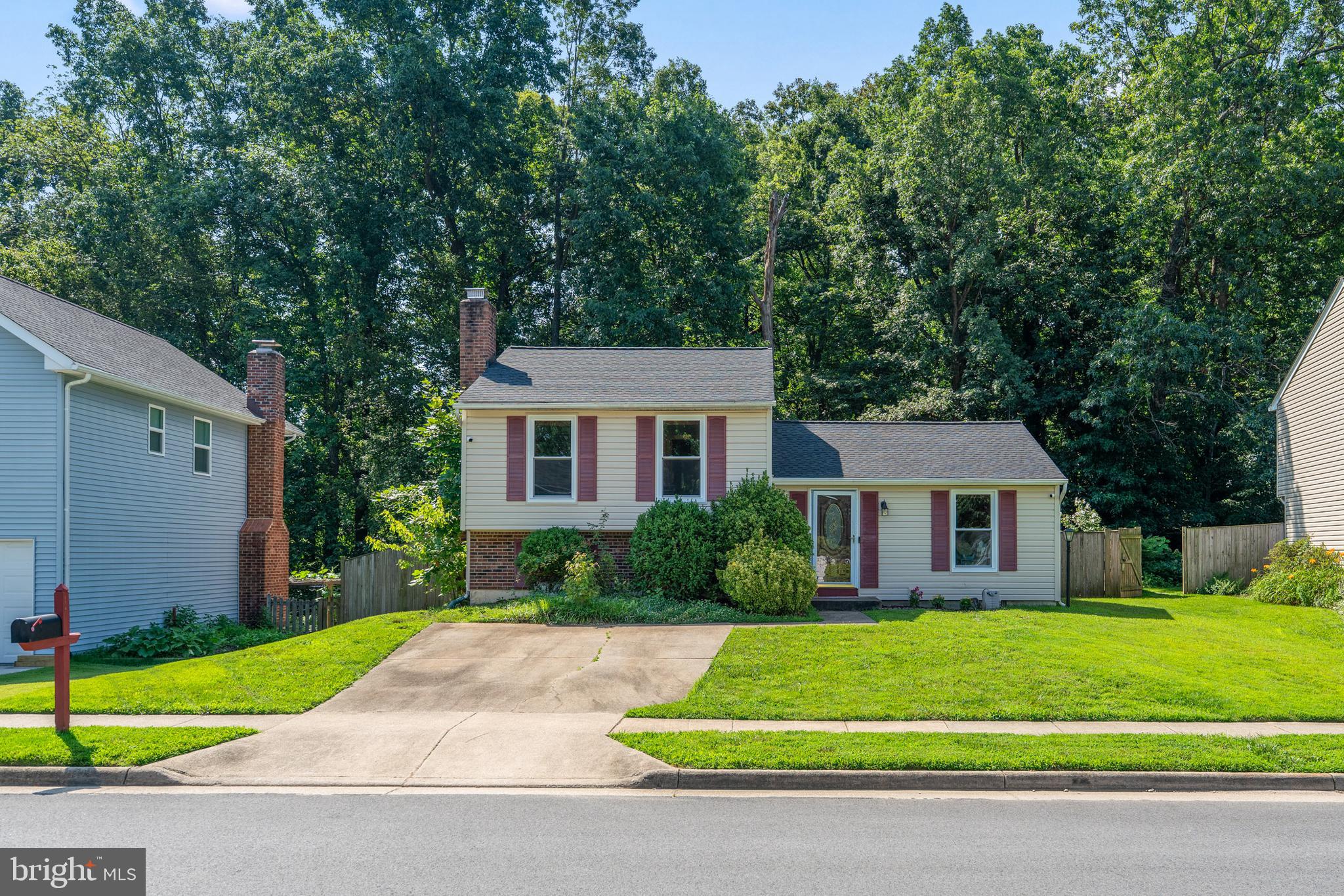 SUMMERHILL - Residential