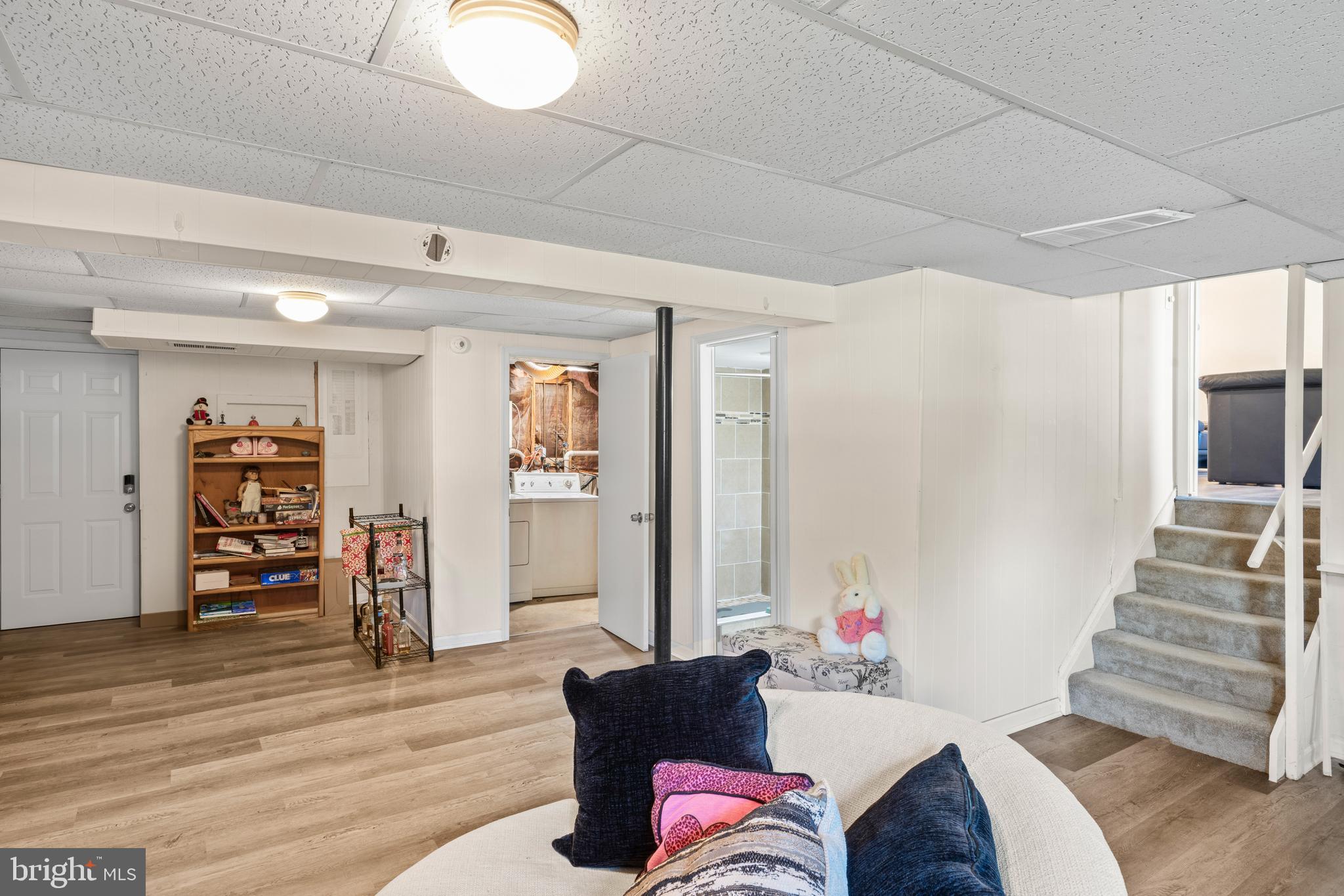 SUMMERHILL - Residential