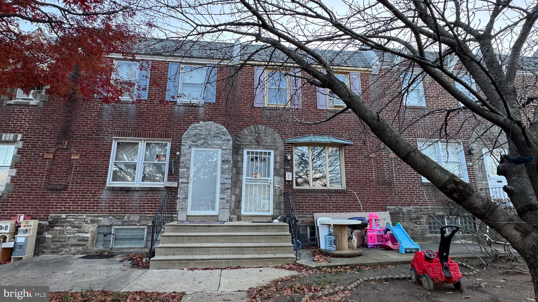 MAYFAIR - Residential