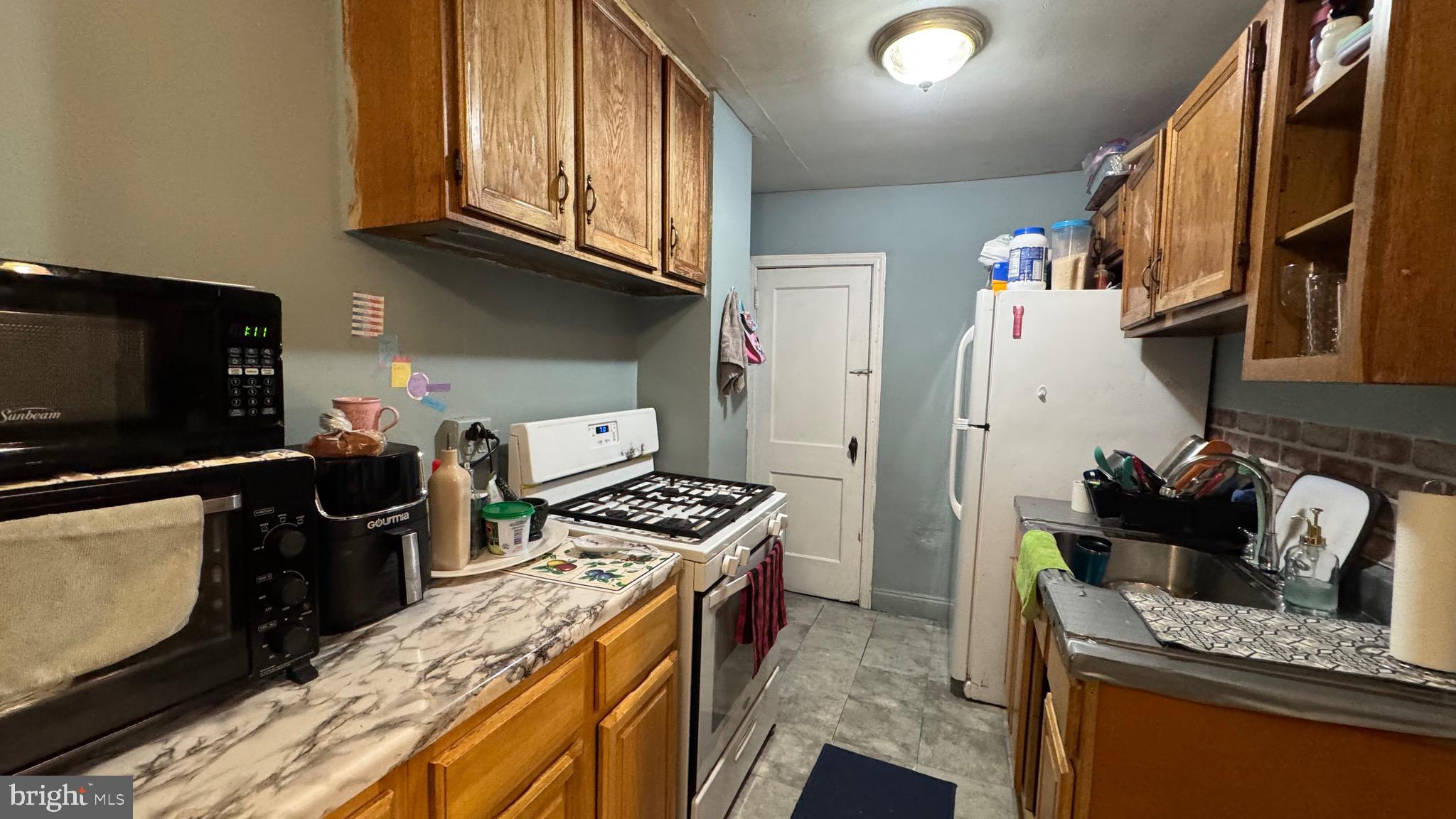 MAYFAIR - Residential