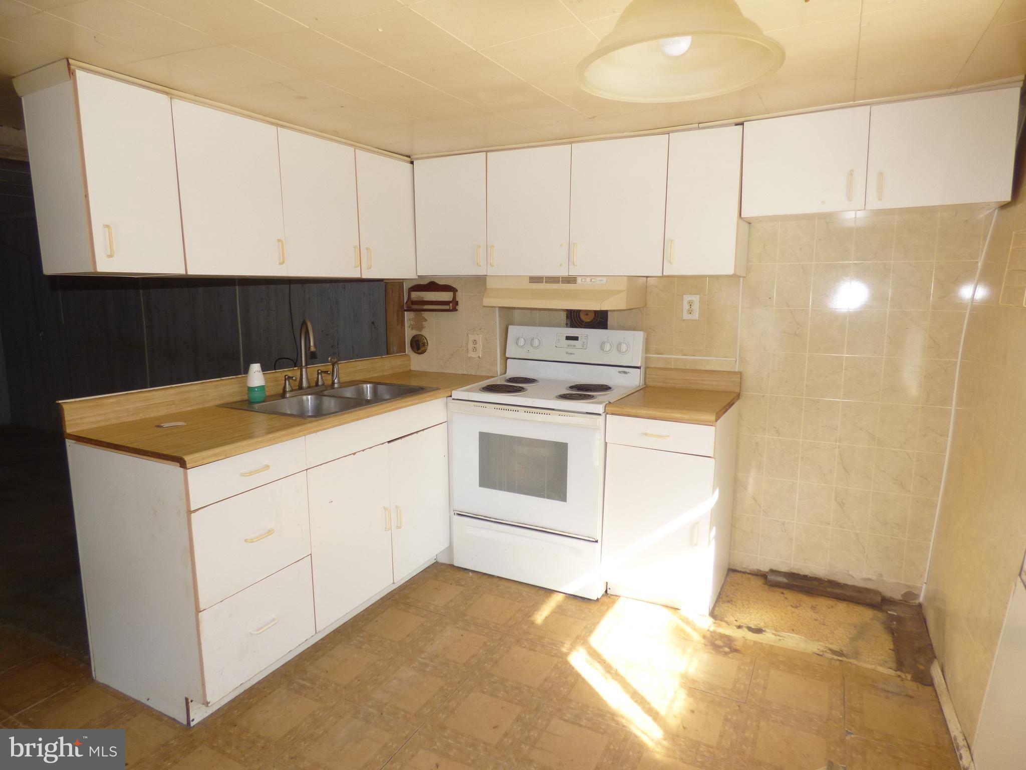 HAGERSTOWN - Residential