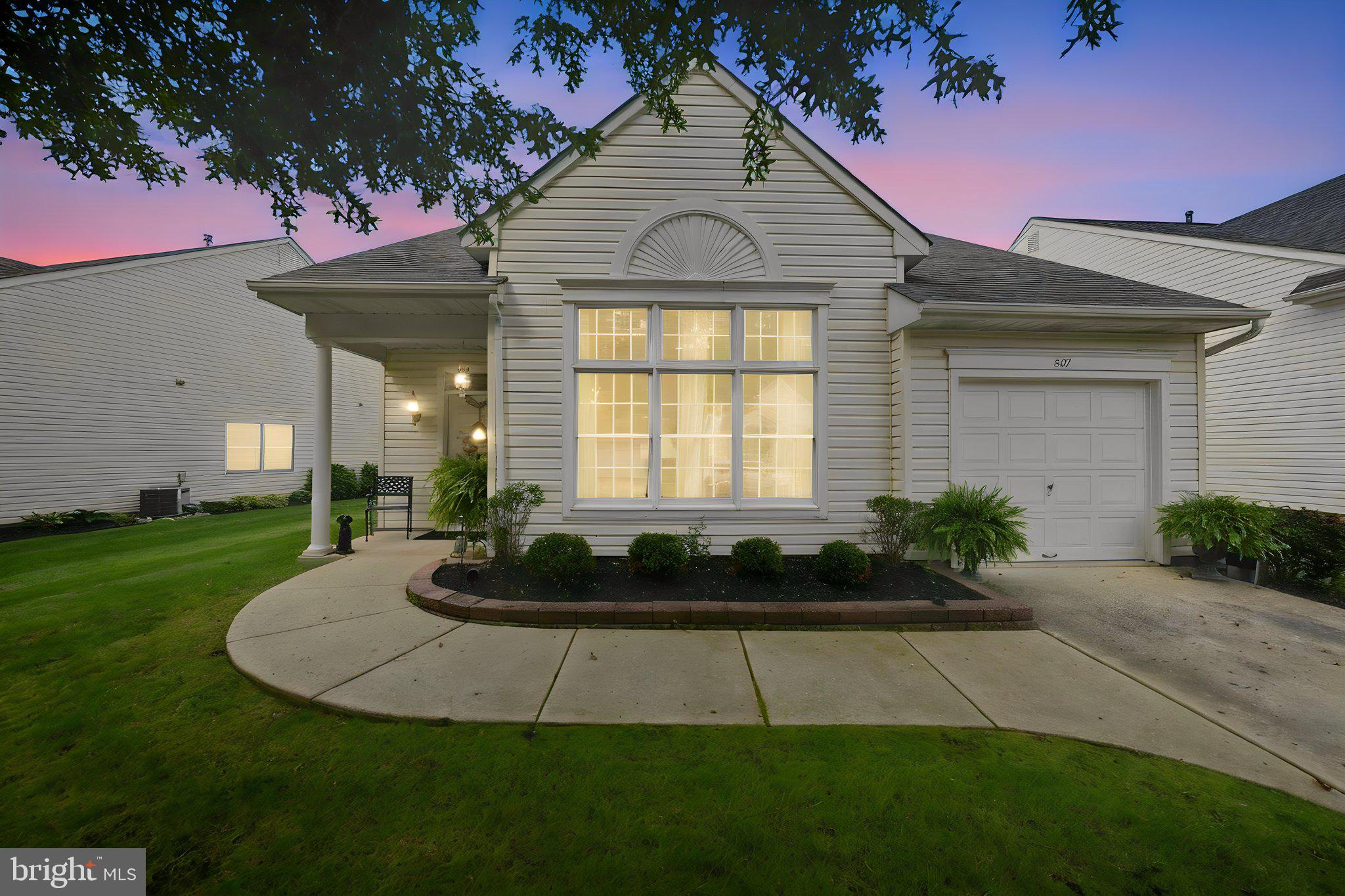 207 WAGON WHEEL LANE