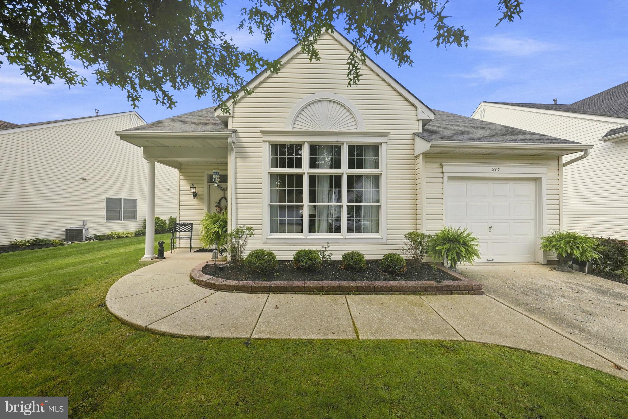207 WAGON WHEEL LANE