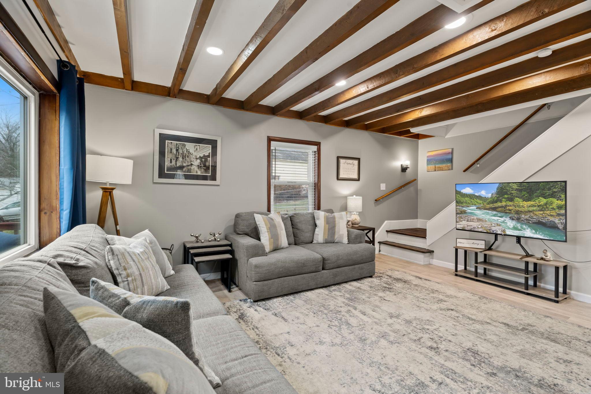 SUMMIT RIDGE - Residential