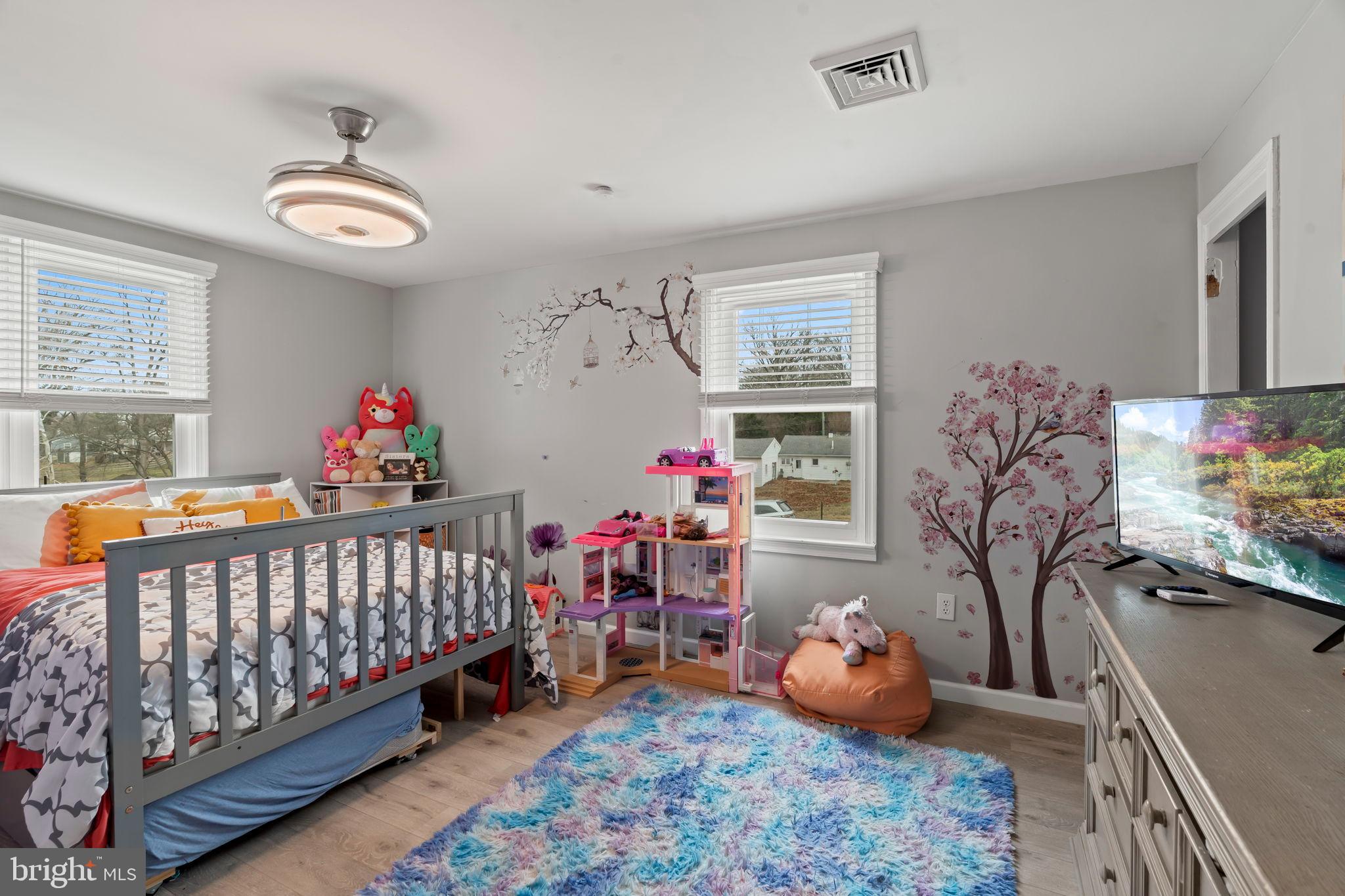 SUMMIT RIDGE - Residential