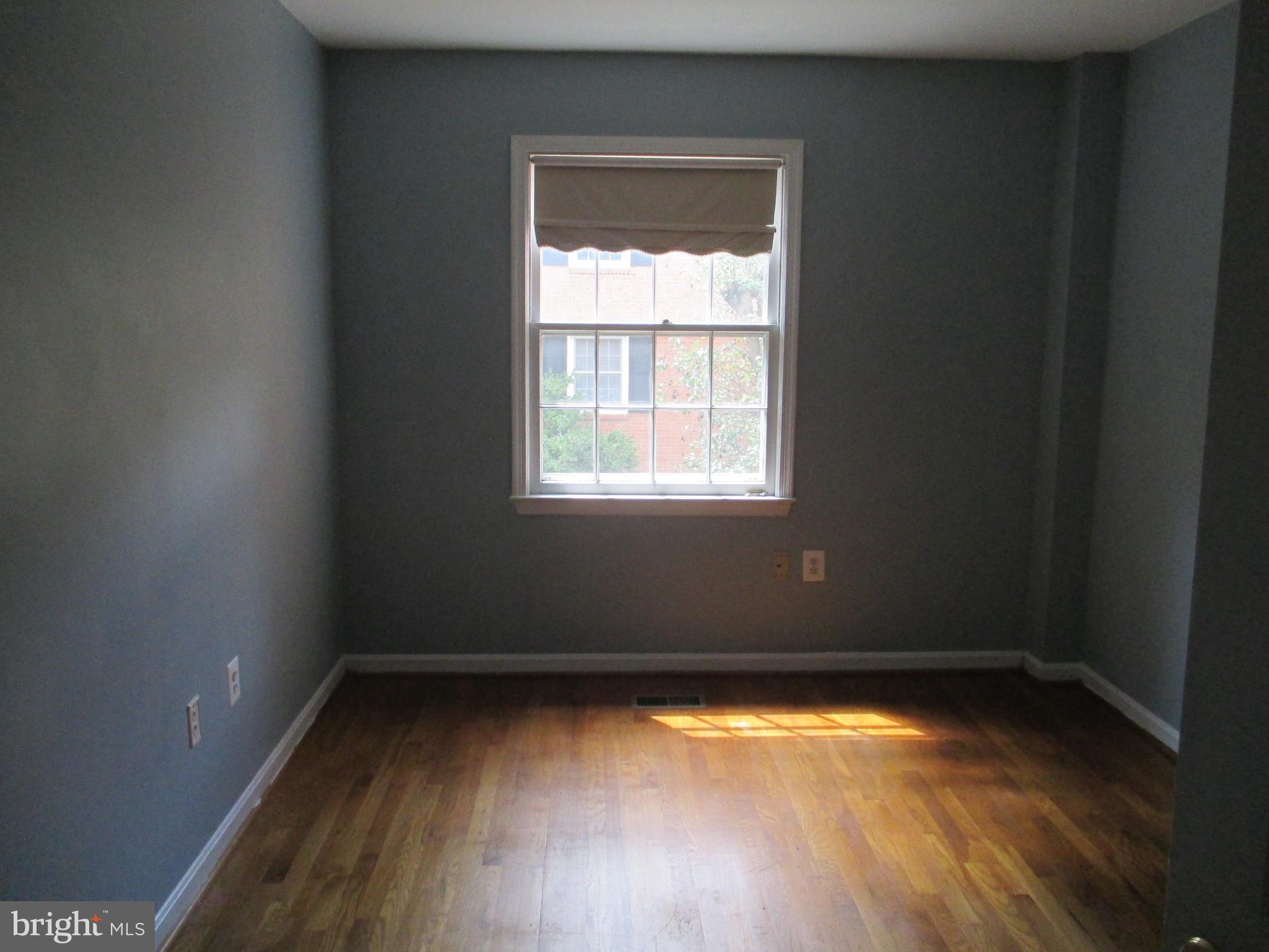 LEEWOOD - Residential Lease