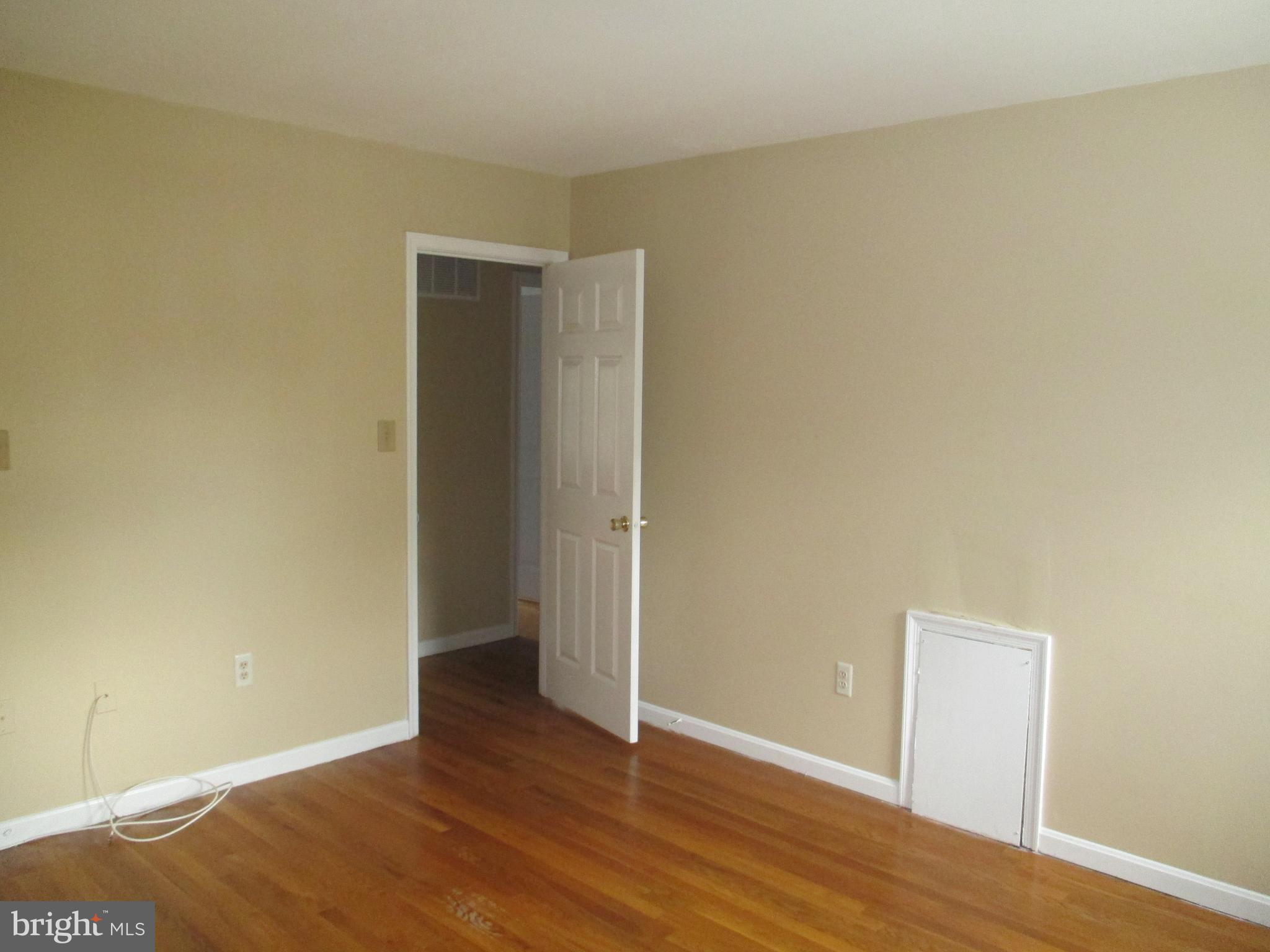 LEEWOOD - Residential Lease