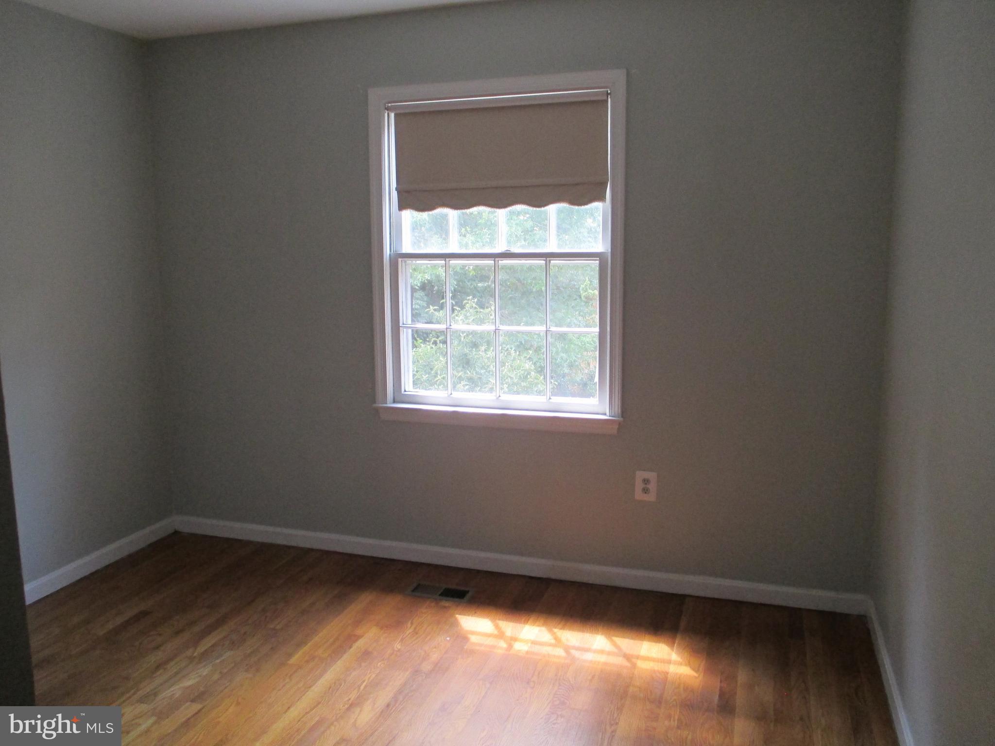 LEEWOOD - Residential Lease