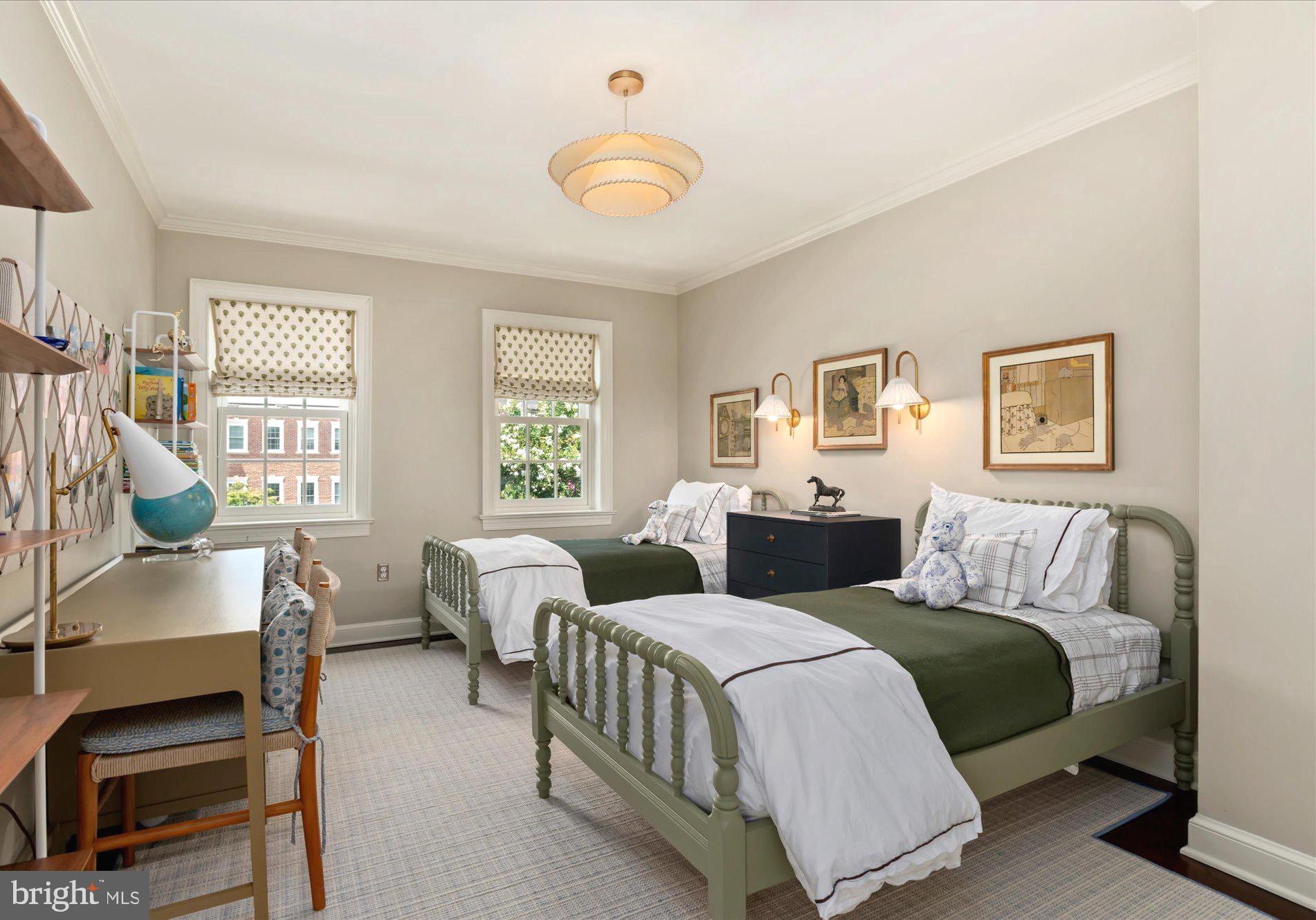GEORGETOWN - Residential