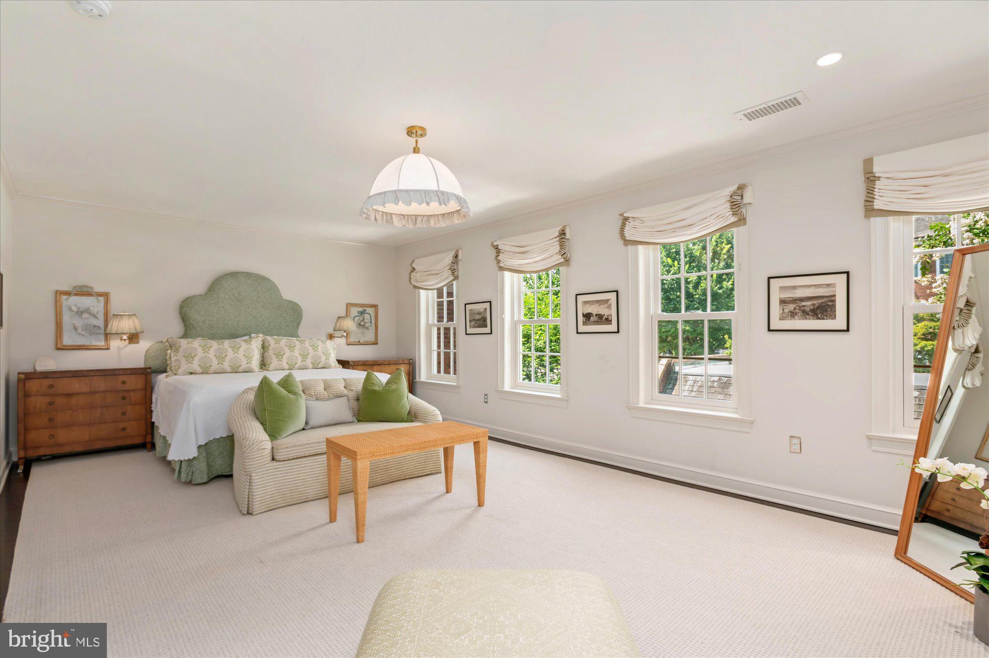 GEORGETOWN - Residential