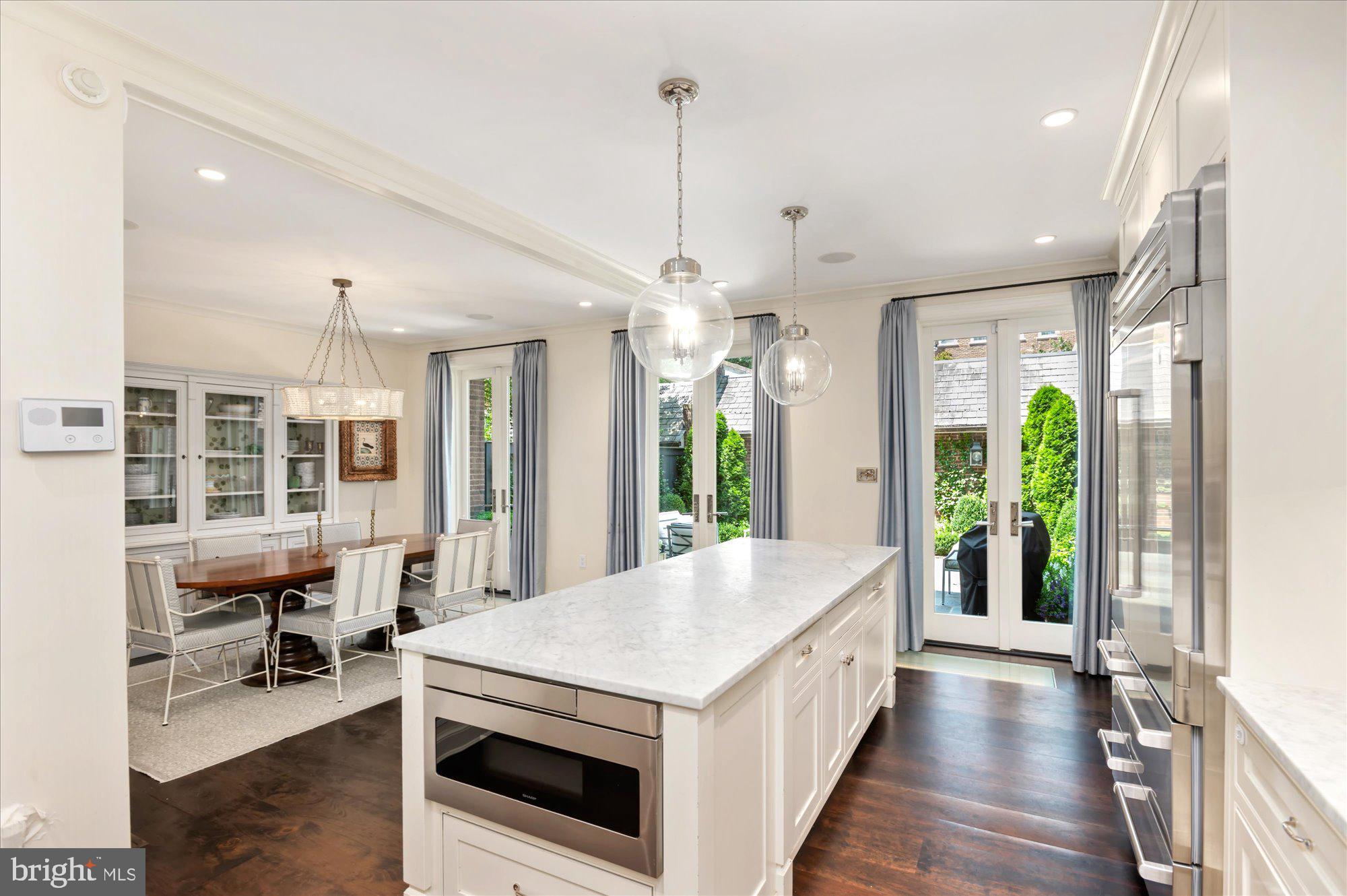 GEORGETOWN - Residential