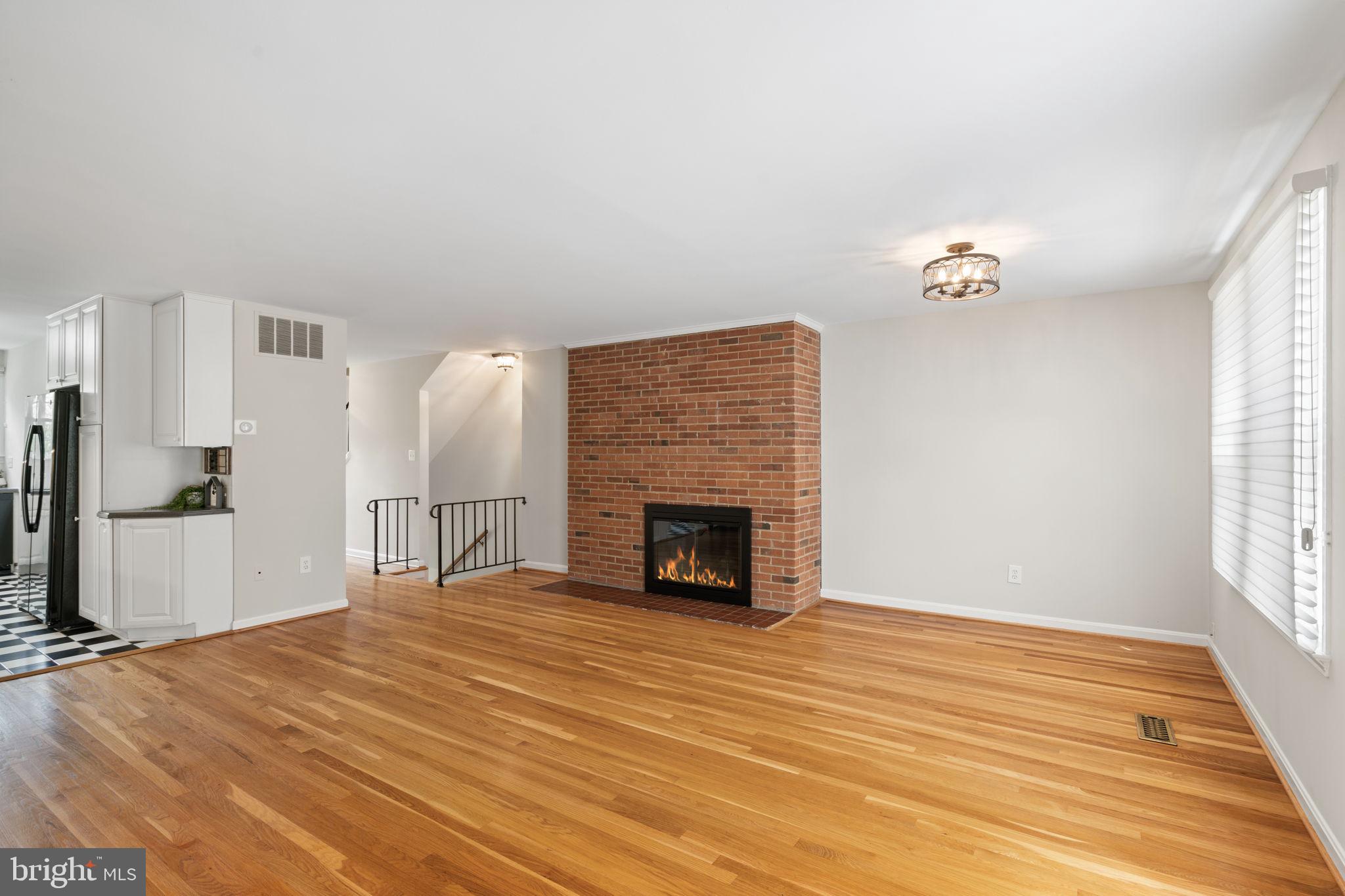 WESTMORELAND PLACE - Residential Lease