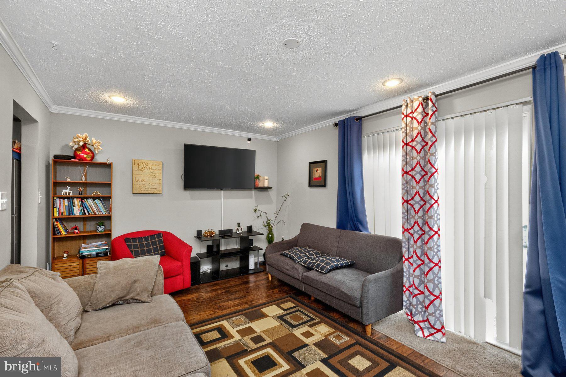 SPRING MEADOWS CONDO - Residential