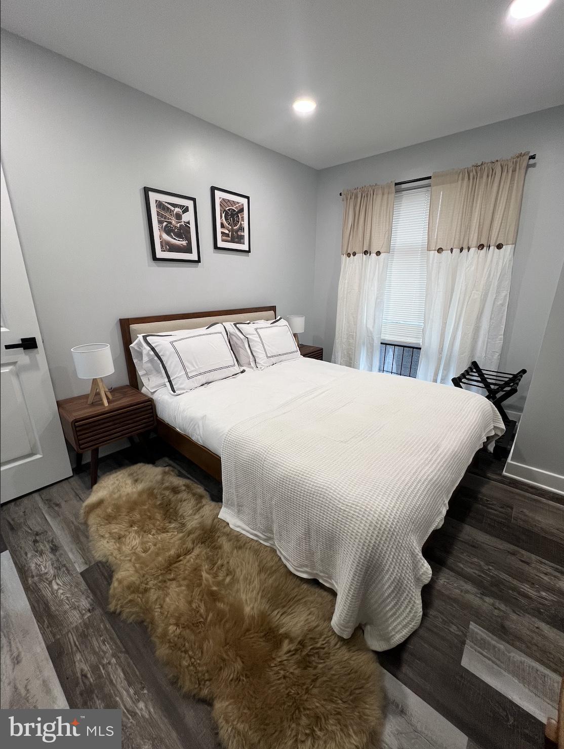 DICKINSON NARROWS - Residential Lease