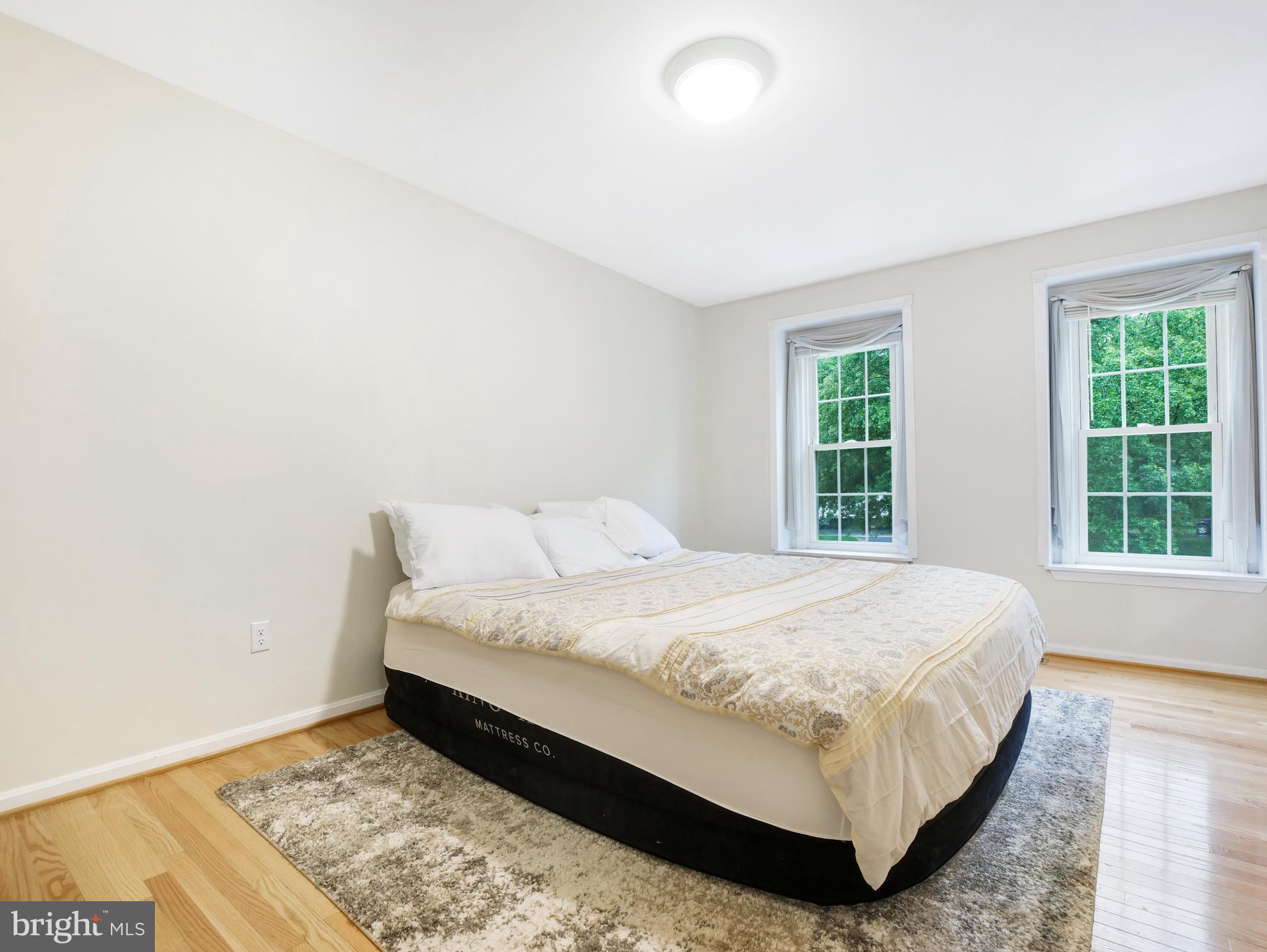 BURGOYNE FOREST WEST - Residential Lease