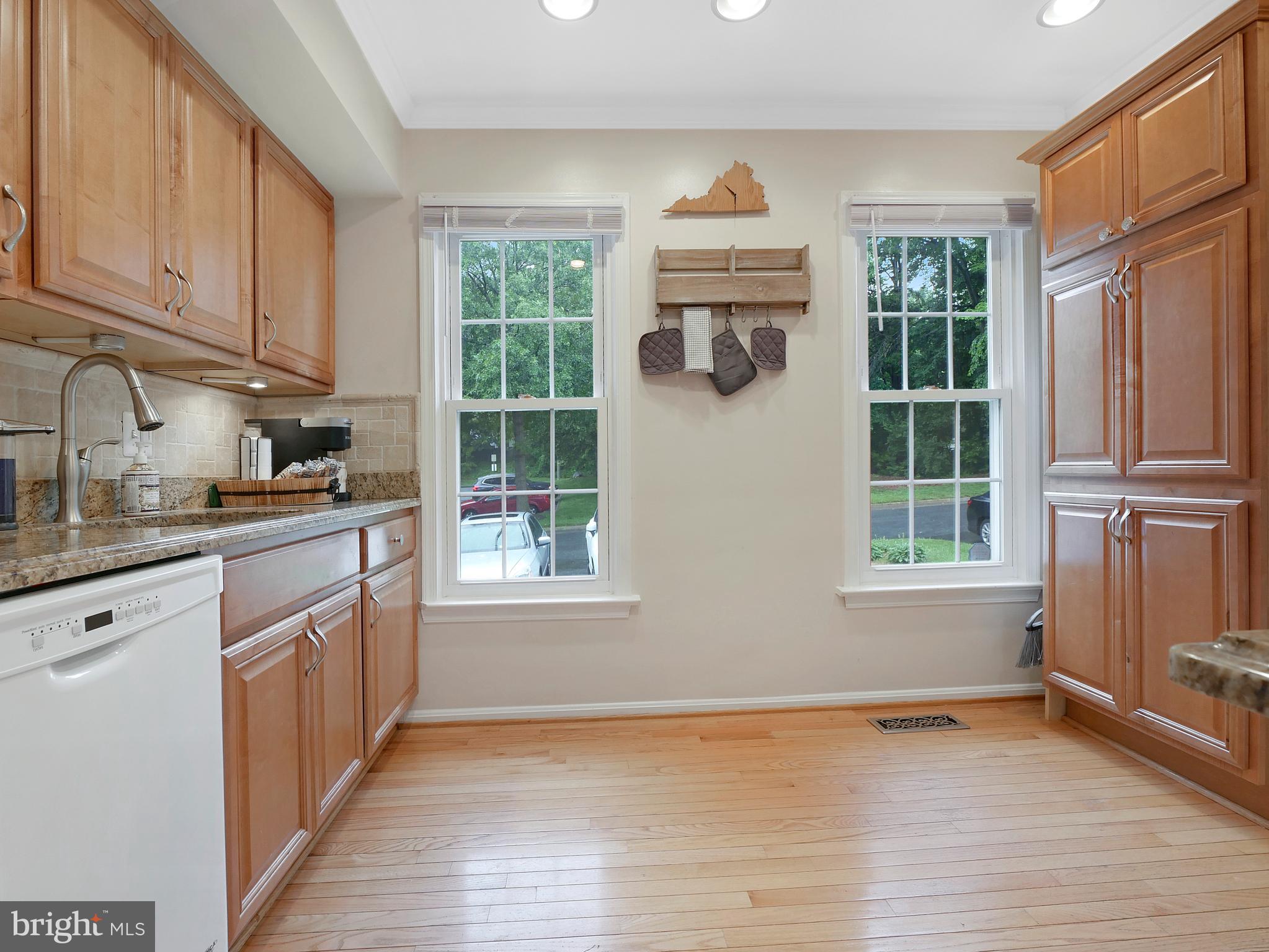 BURGOYNE FOREST WEST - Residential Lease