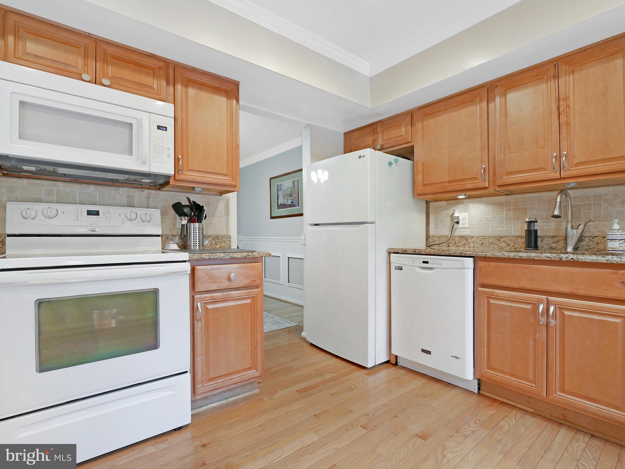 BURGOYNE FOREST WEST - Residential Lease