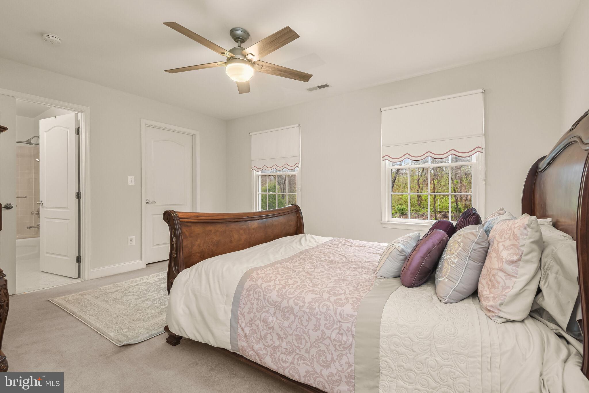 BIG BRANCH OVERLOOK - Residential