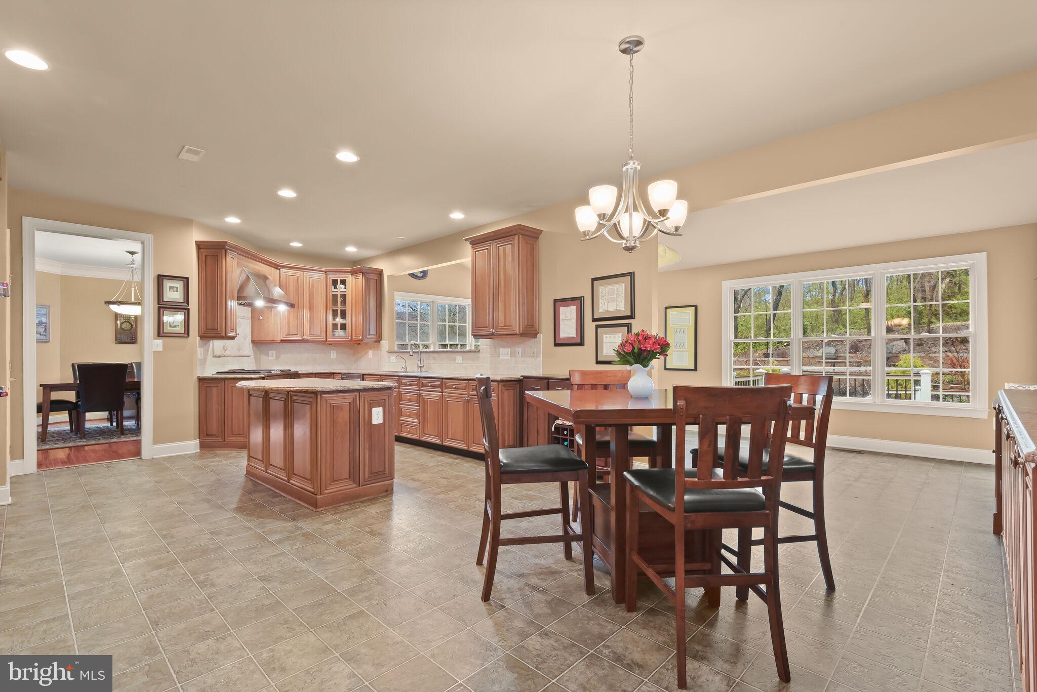 BIG BRANCH OVERLOOK - Residential