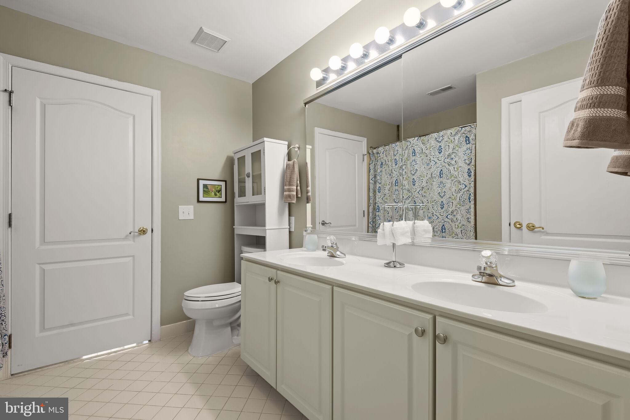 BIG BRANCH OVERLOOK - Residential