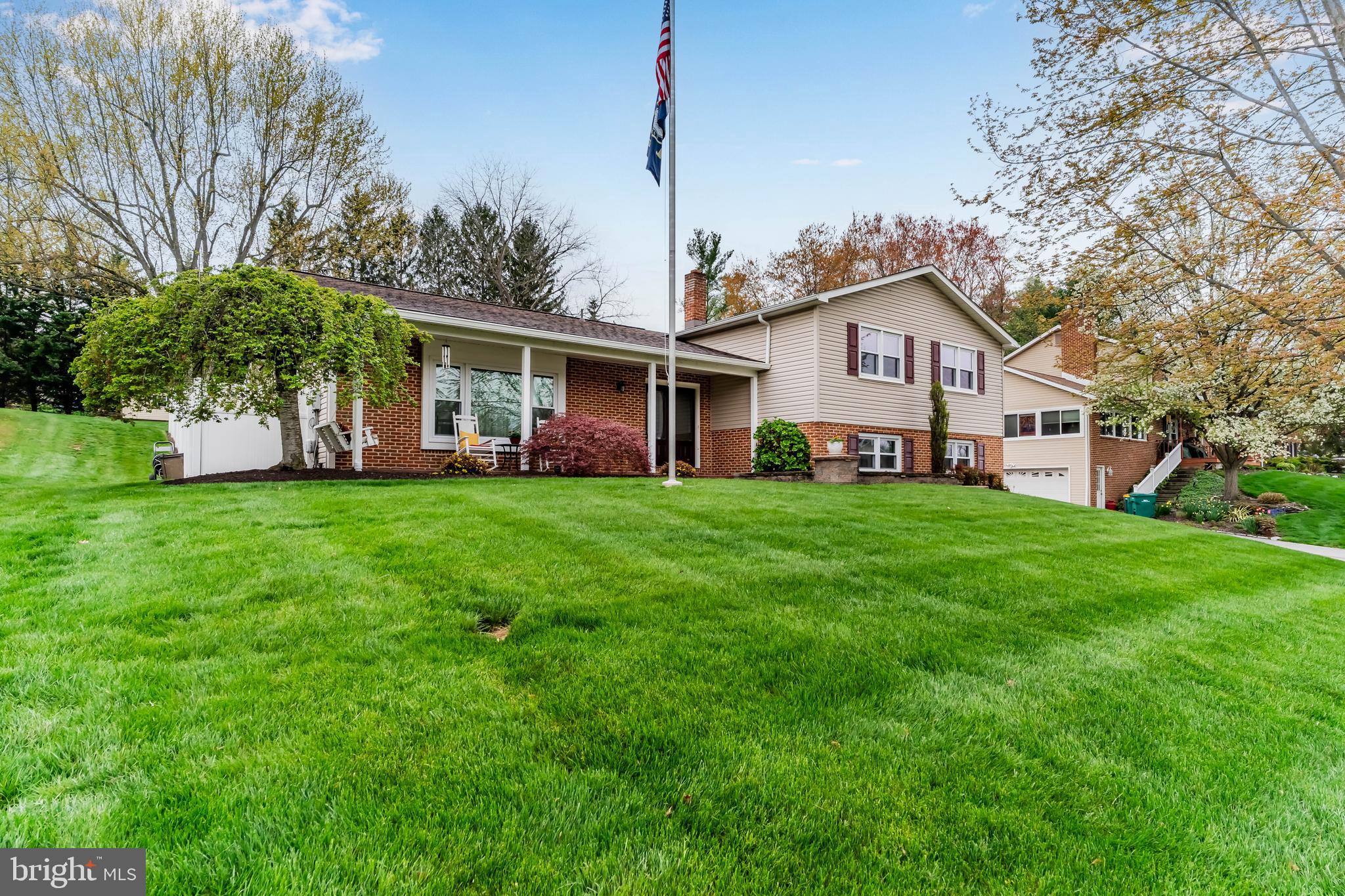 313 INDIAN CREEK DRIVE