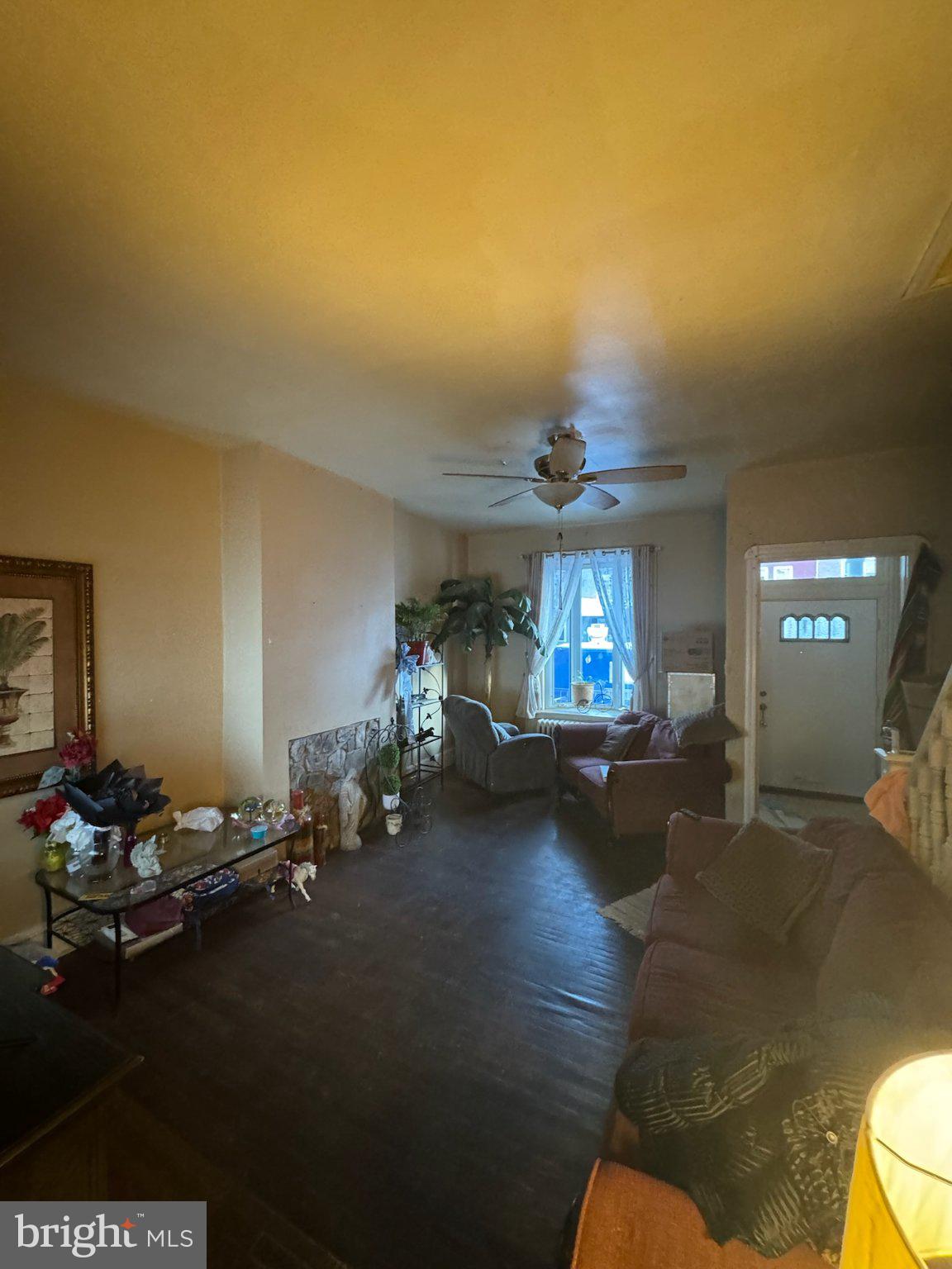 5221 CEDAR AVENUE