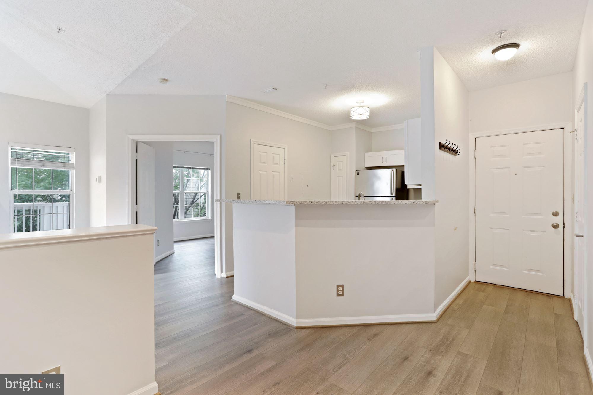 EDGEWATER AT TOWN CENTER - Residential