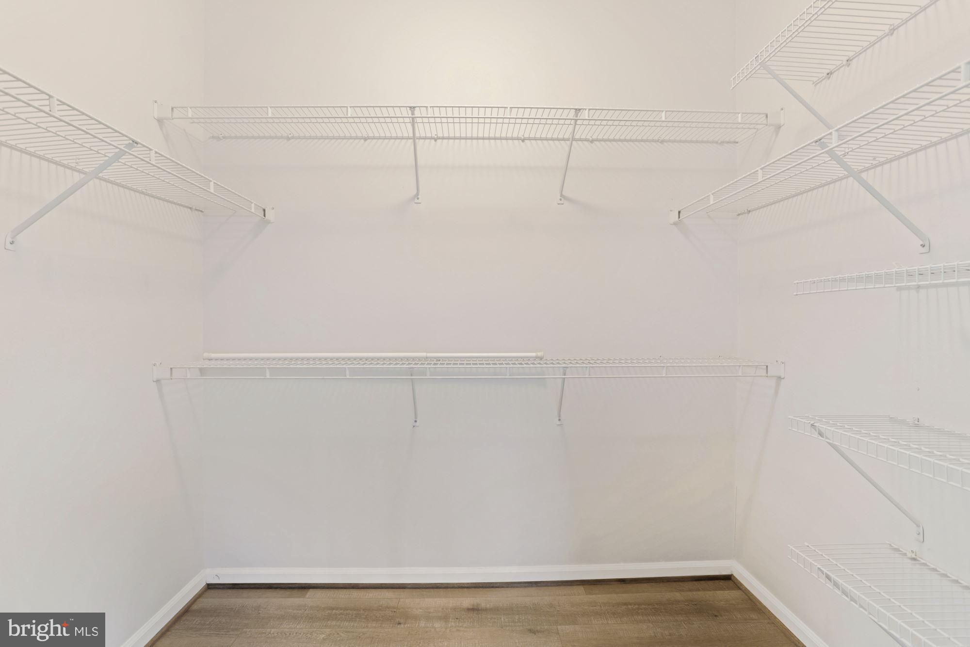 EDGEWATER AT TOWN CENTER - Residential